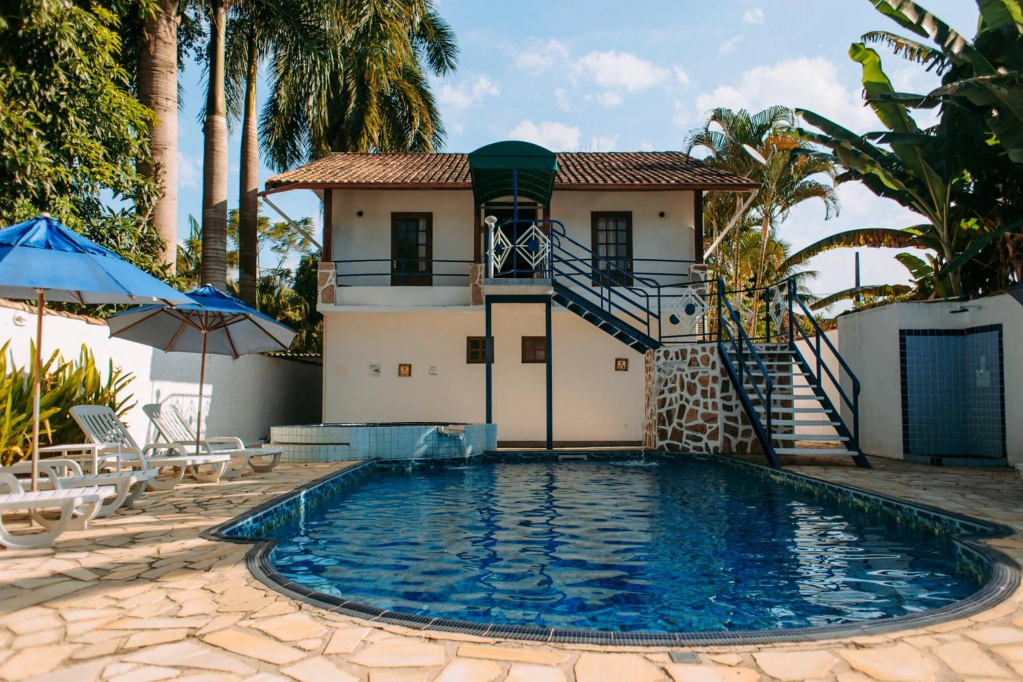 Swimming pool in HOTELARE Hotel Brunello