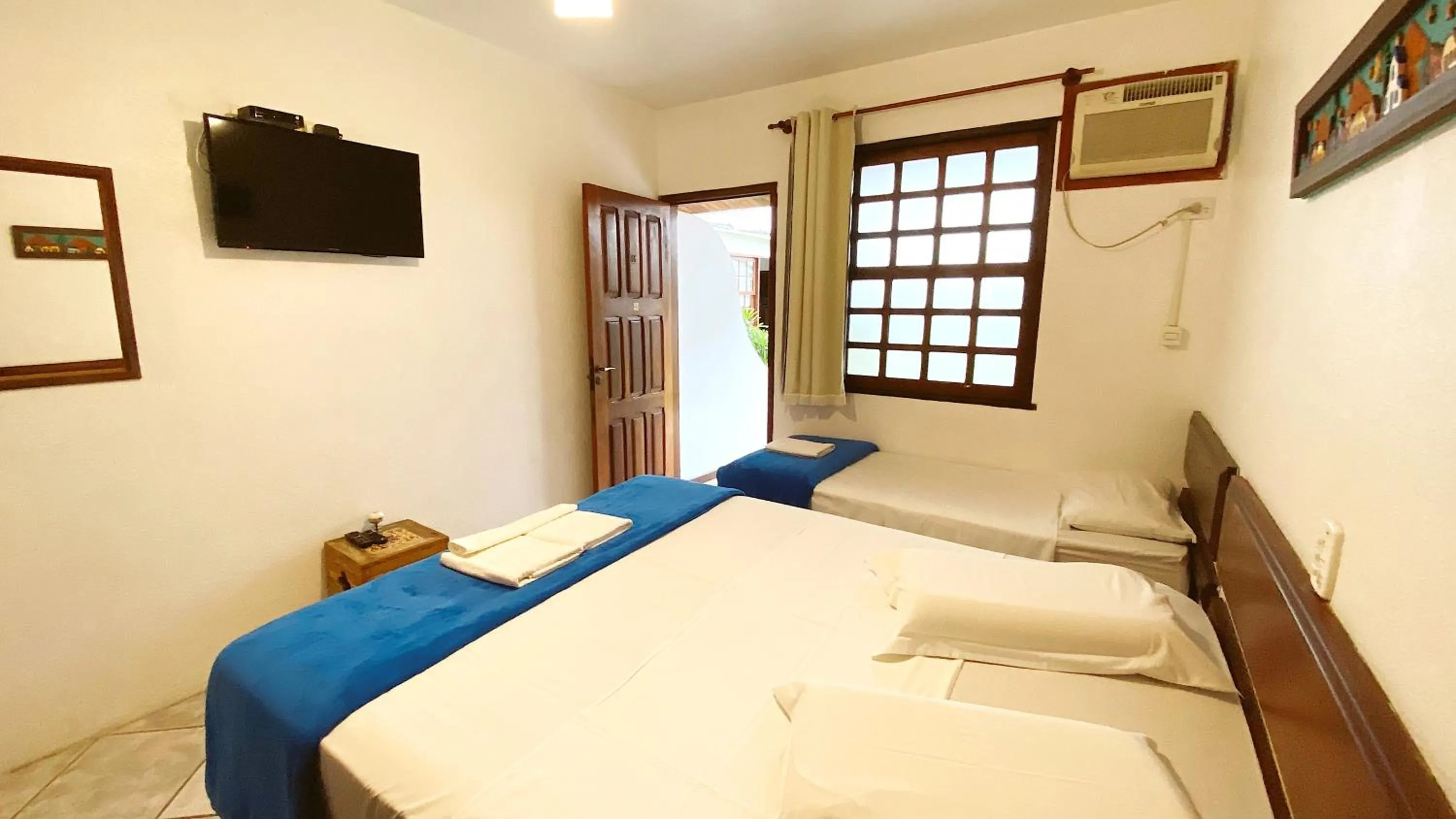 Photo of the whole room, Bed in HOTELARE Hotel Brunello