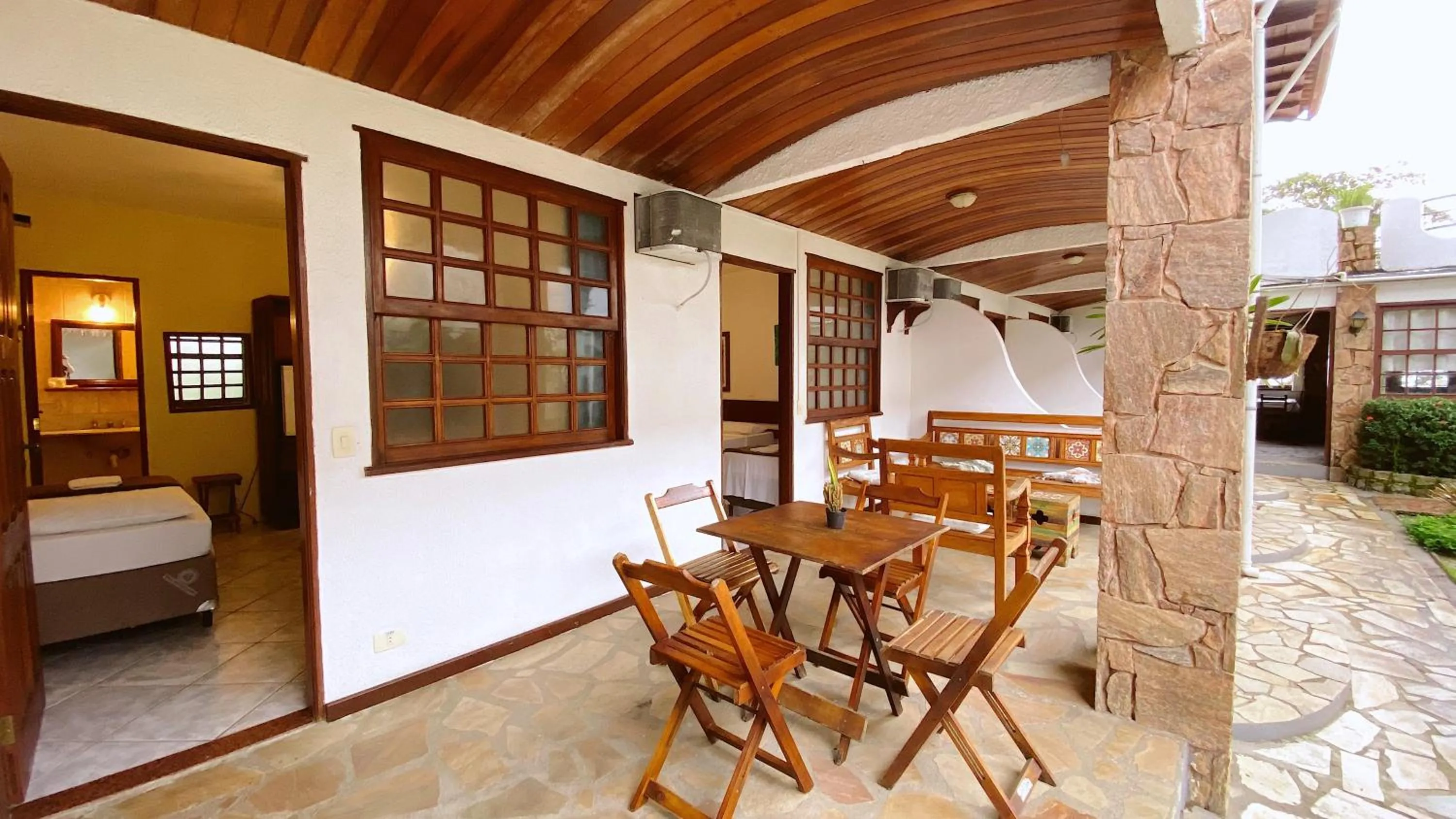 Patio in HOTELARE Hotel Brunello