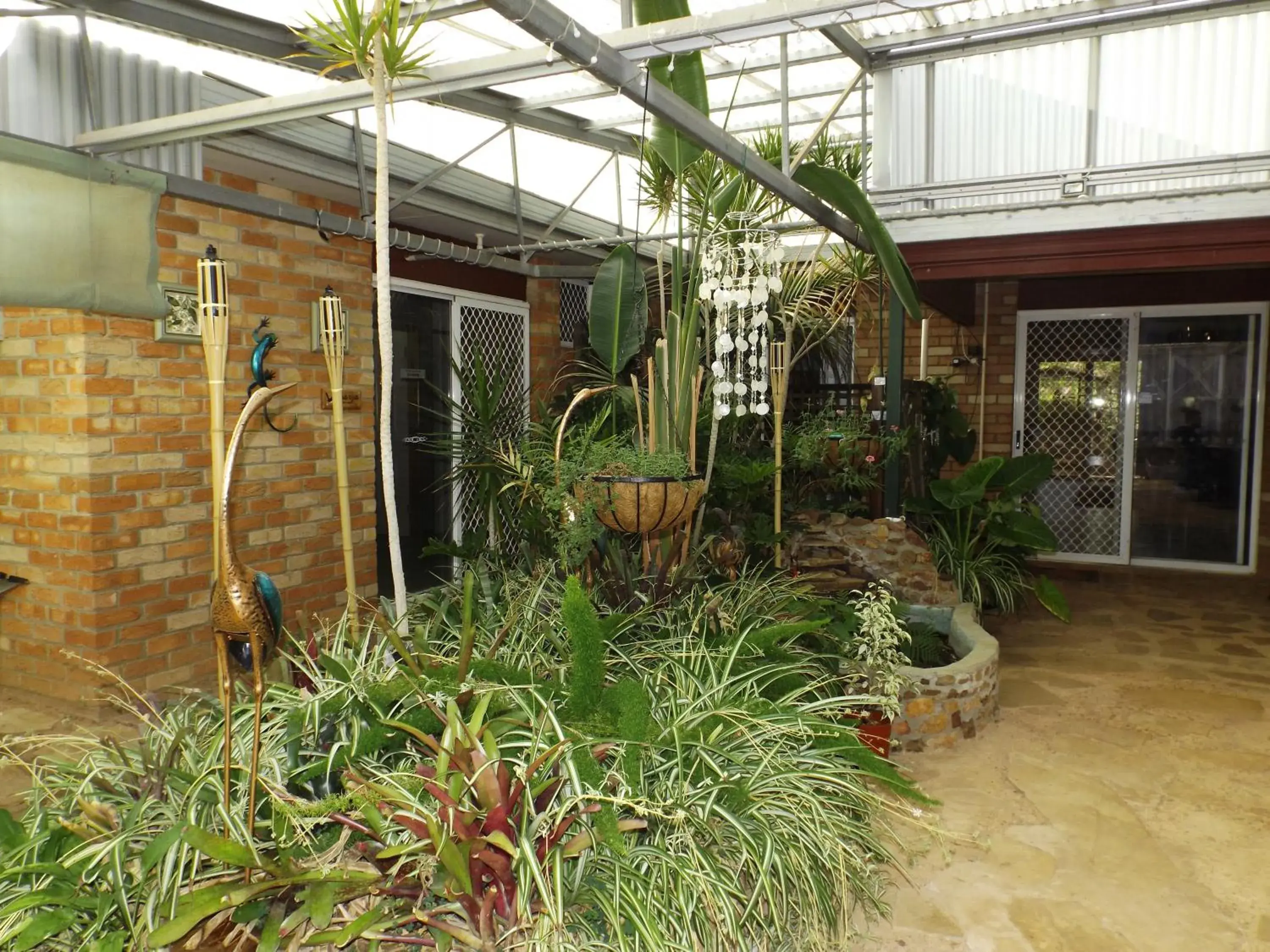 Deluxe Queen Studio - single occupancy in York's Lookout Lodge Bed And Breakfast Deluxe Queen Studio - single occupancy in York's Lookout Lodge Bed And Breakfast