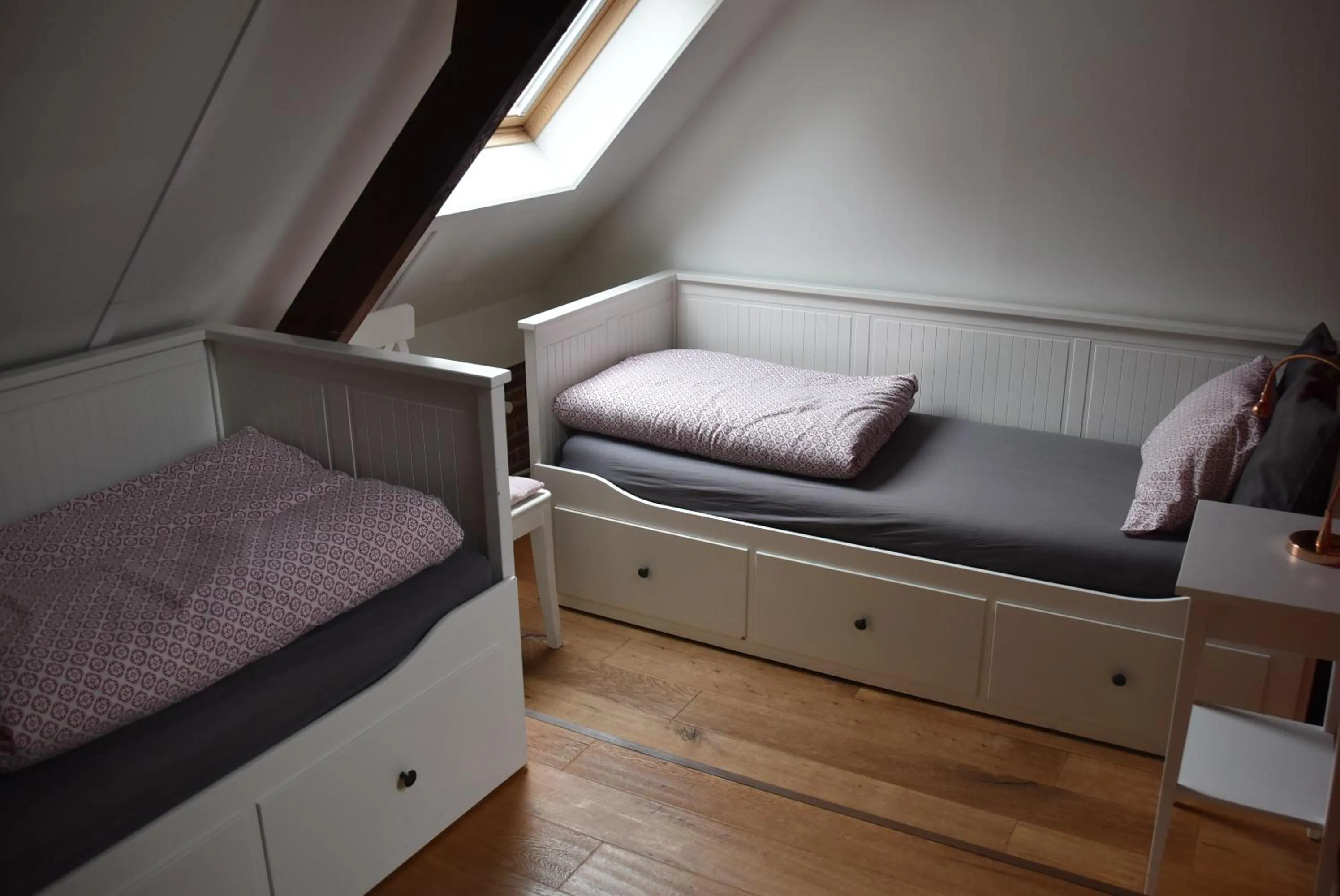 Bedroom, Bed in Huyze Peerdenbrugghe