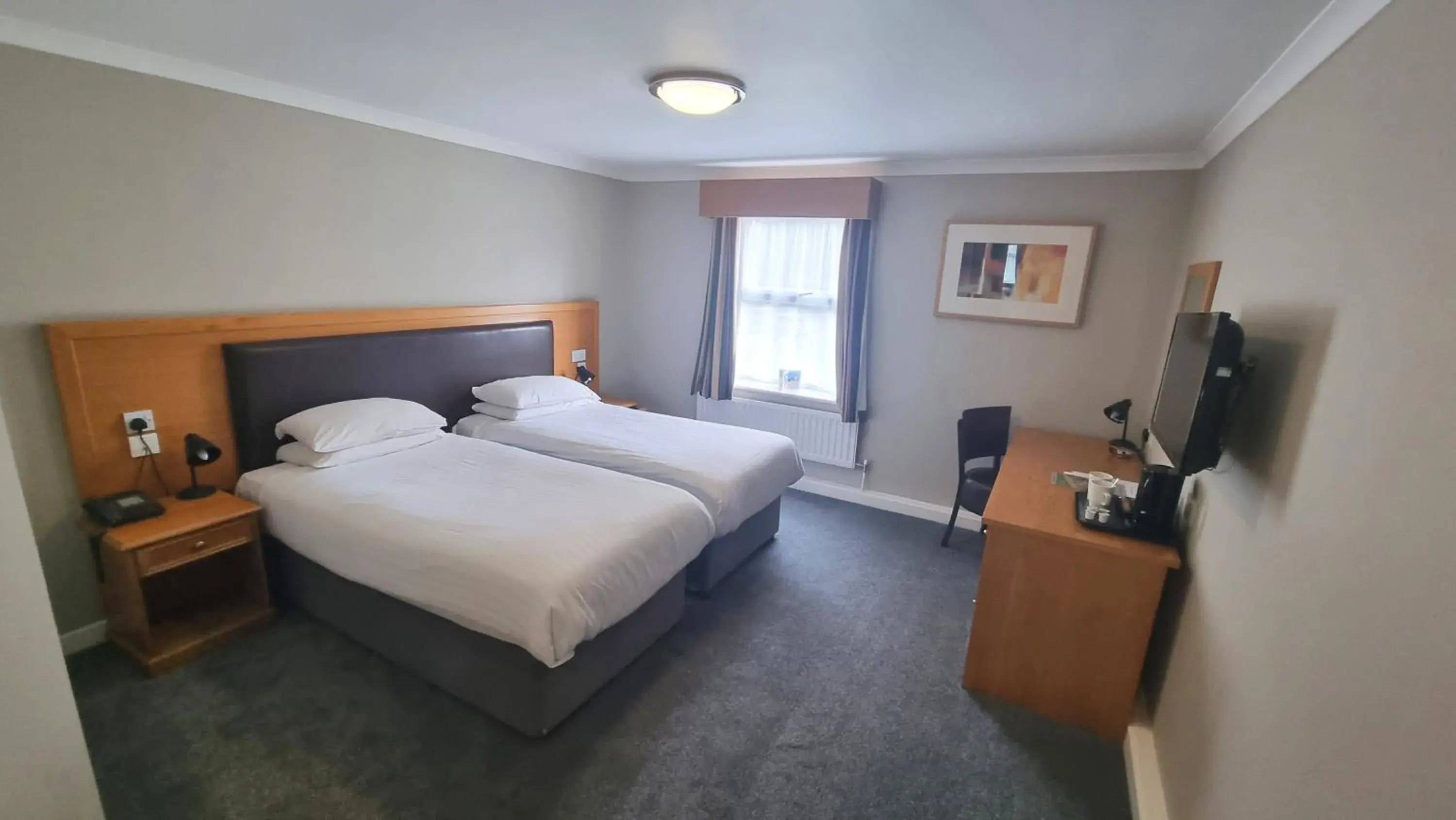 Executive Twin Room in Burn Hall Hotel Executive Twin Room in Burn Hall Hotel