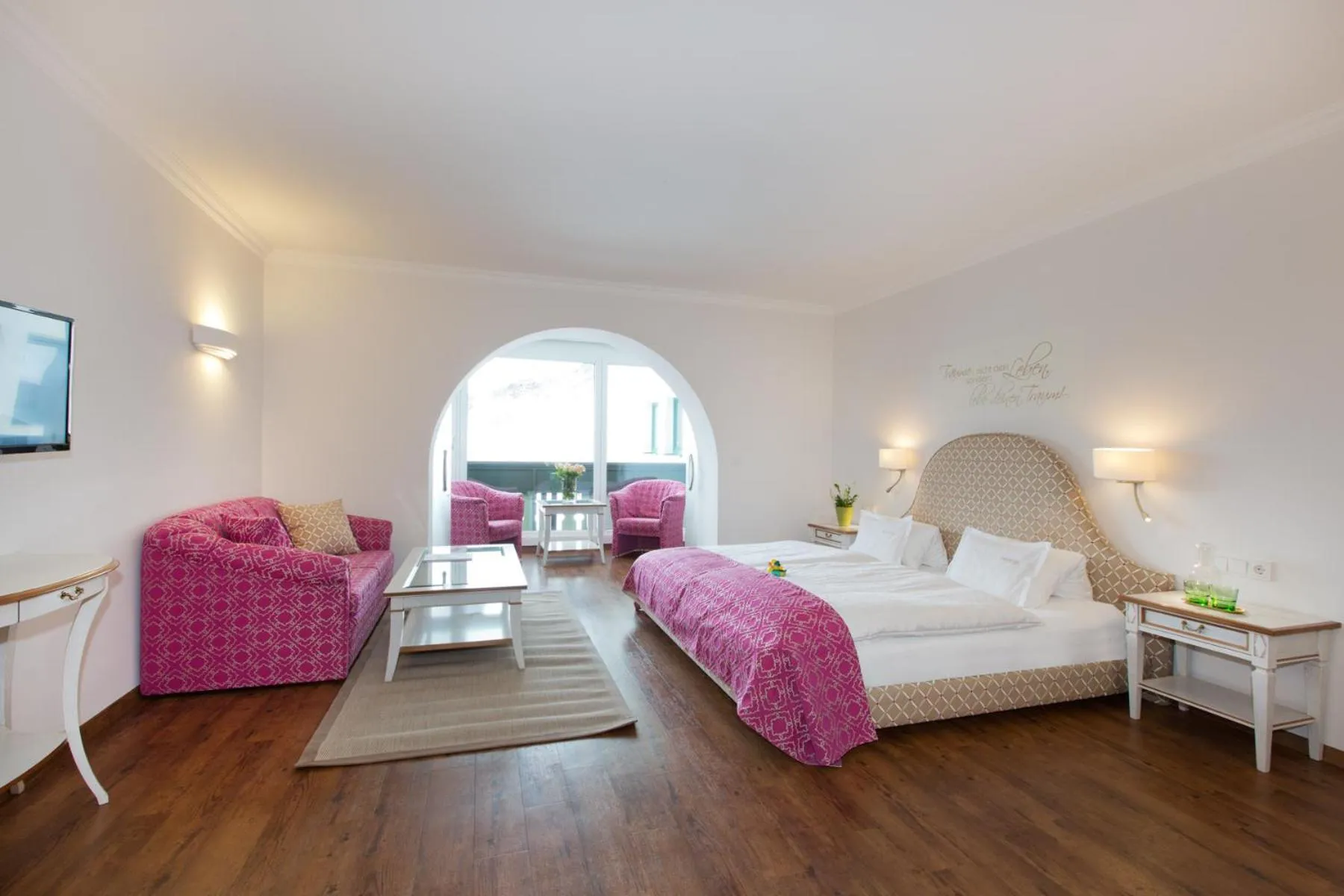 Photo of the whole room, Bed in Hotel Albona Nova