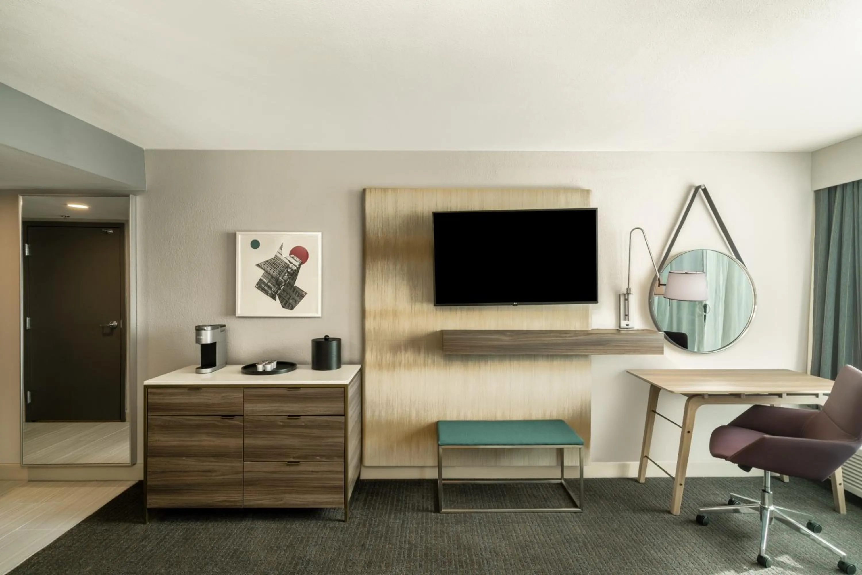 TV and multimedia in Crowne Plaza Atlanta NE - Norcross by IHG