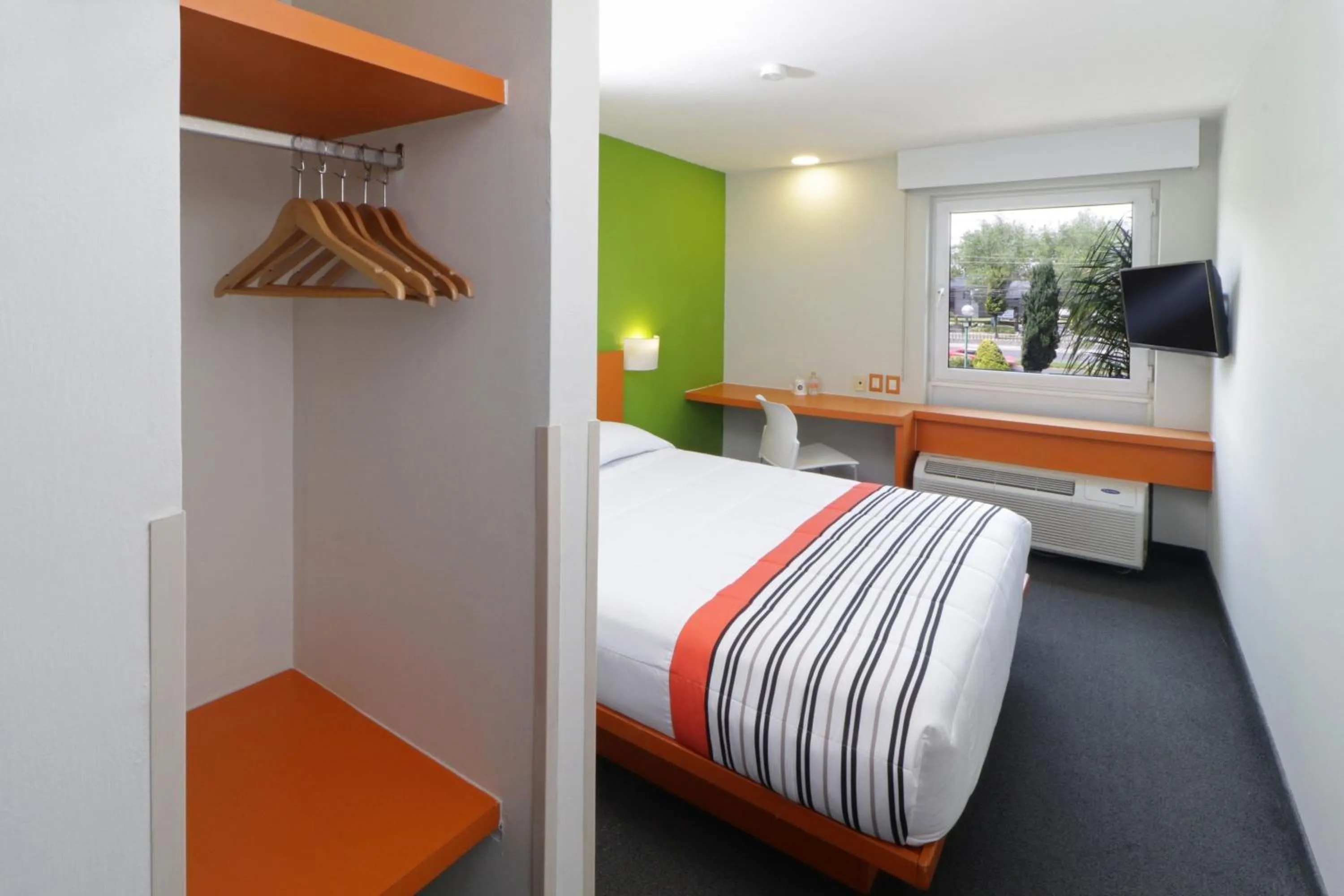 Bedroom, Bed in City Express Junior by Marriott Guadalajara Periferico Sur