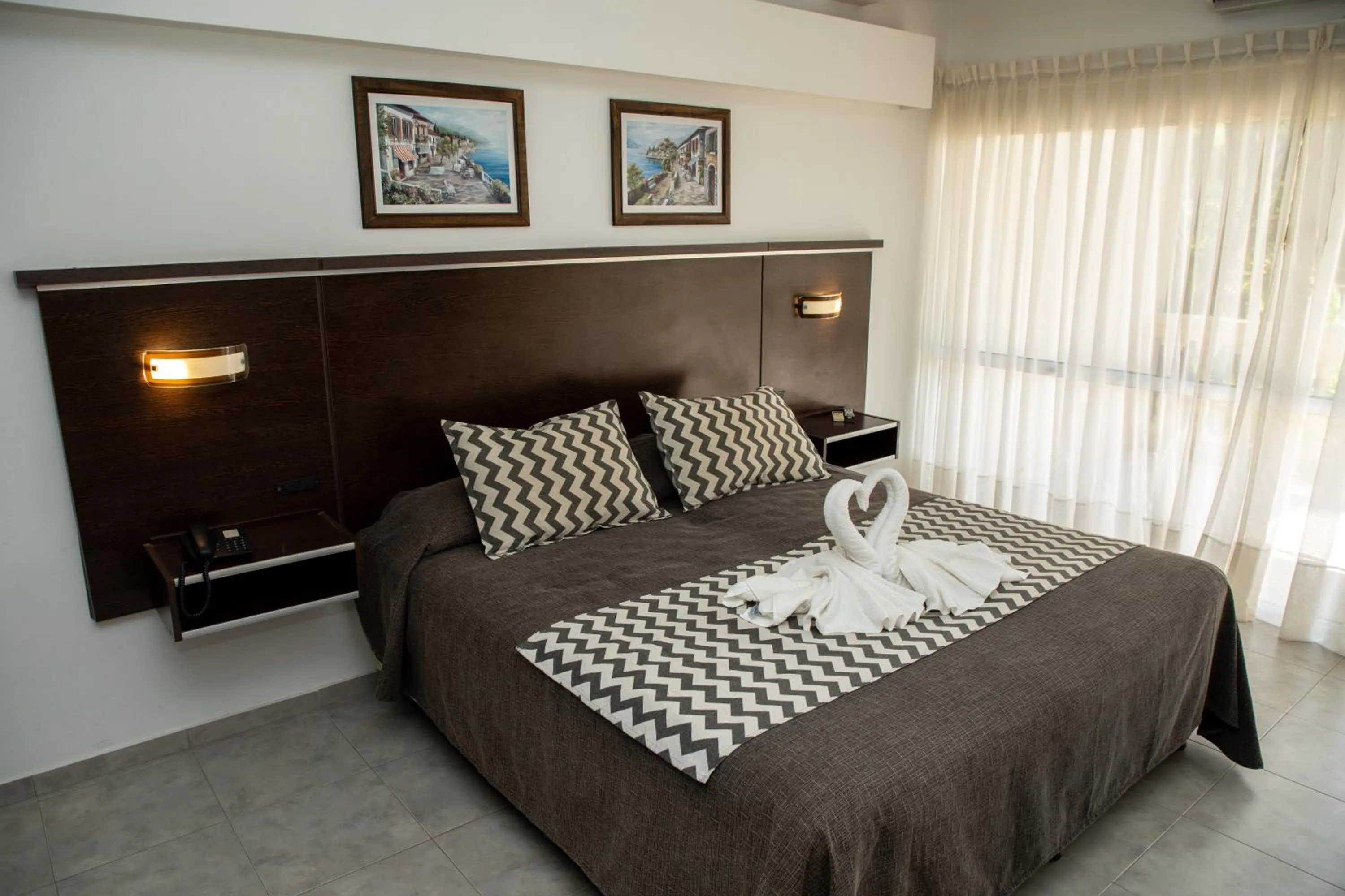 Decorative detail, Bed in Villa La Font Apart Hotel & Spa