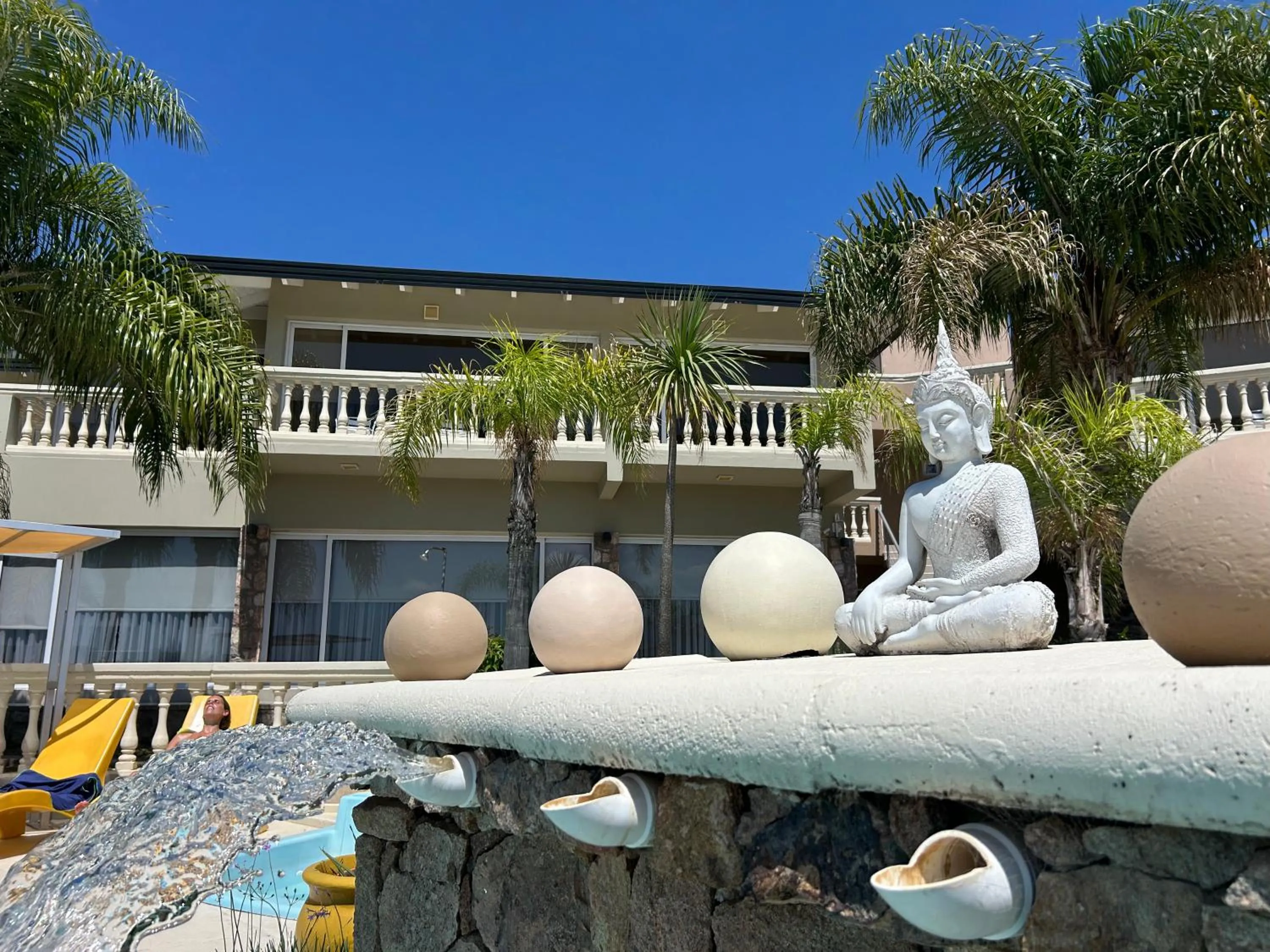 Swimming pool in Villa La Font Apart Hotel & Spa