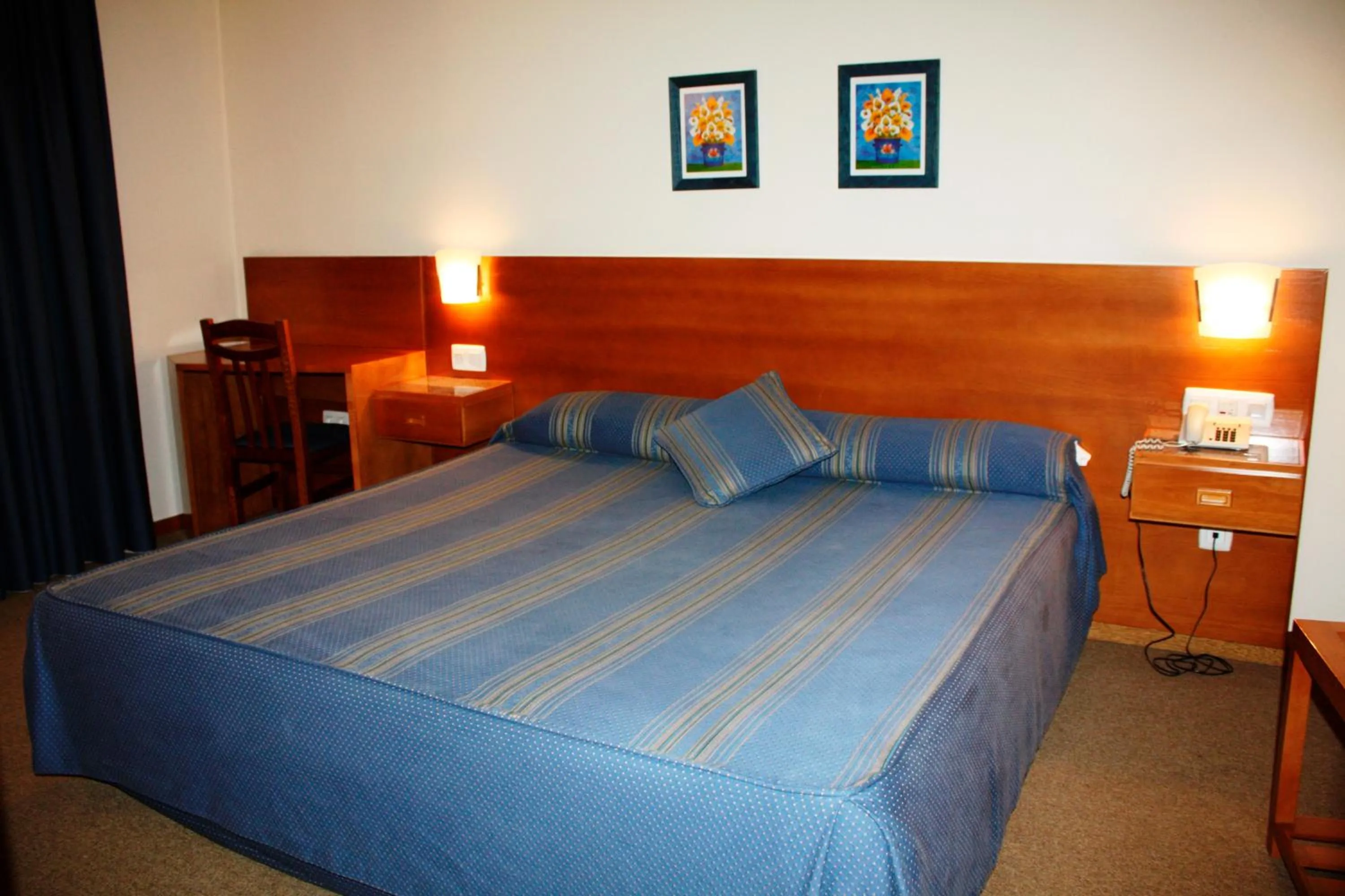 Bed in Hotel das Taipas