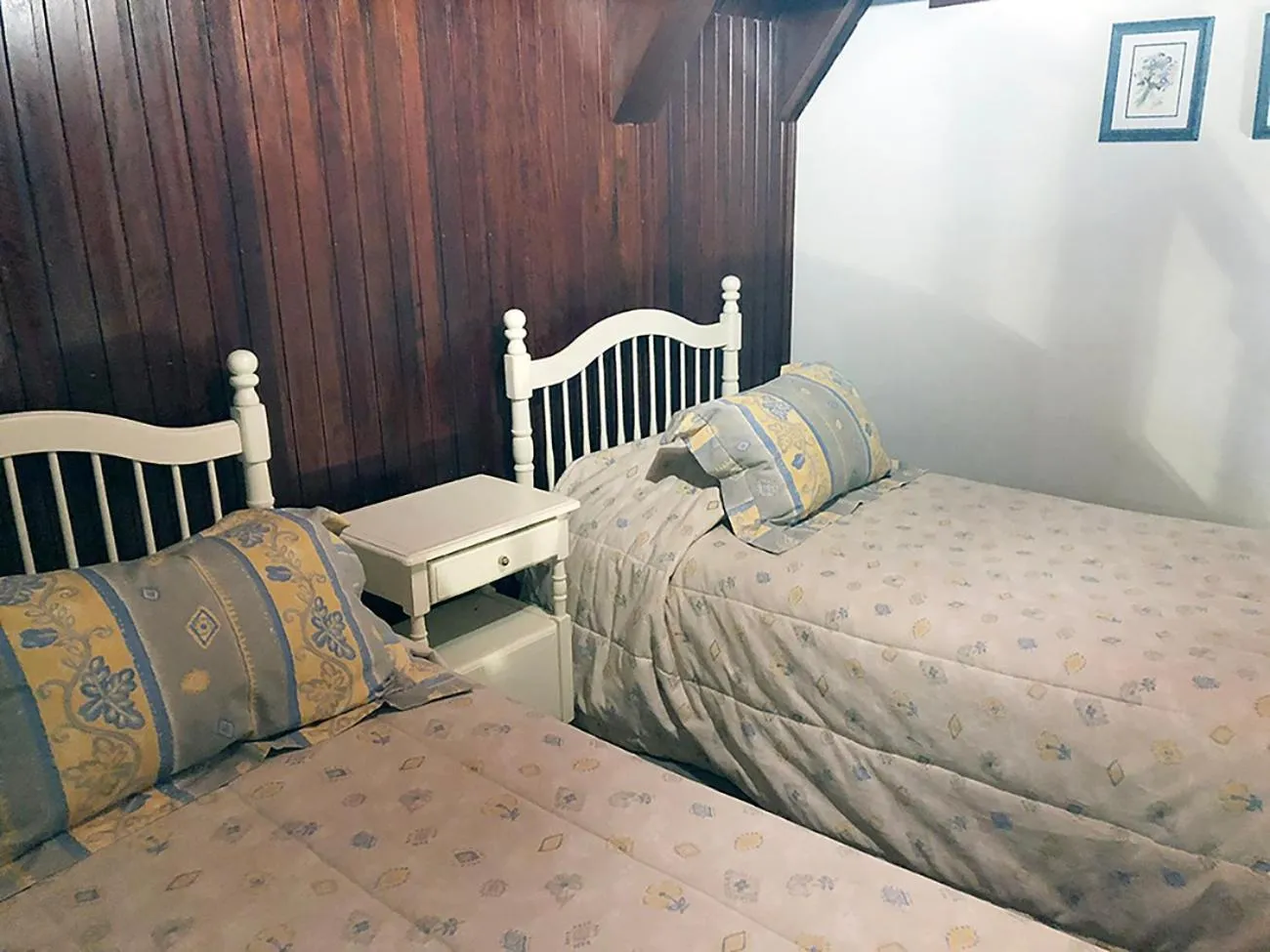 Bed in Center Suiço Flats