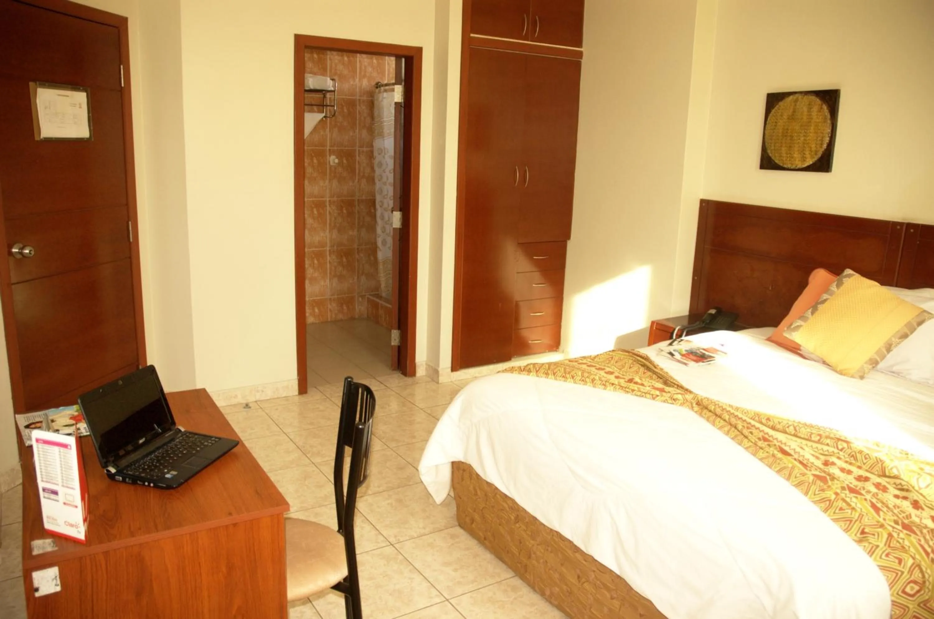 Decorative detail, Bed in Hotel Air Suites