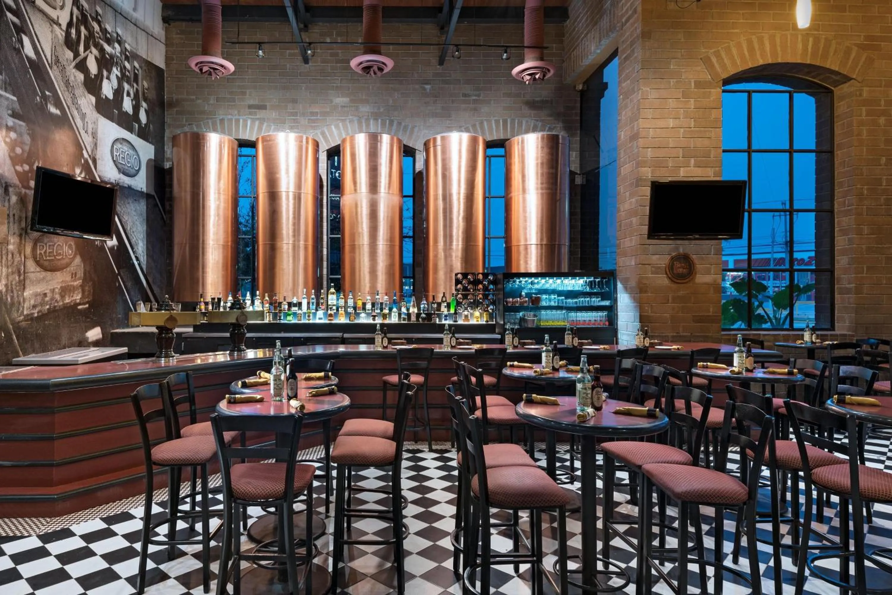 Restaurant/places to eat in Four Points by Sheraton Monterrey Linda Vista