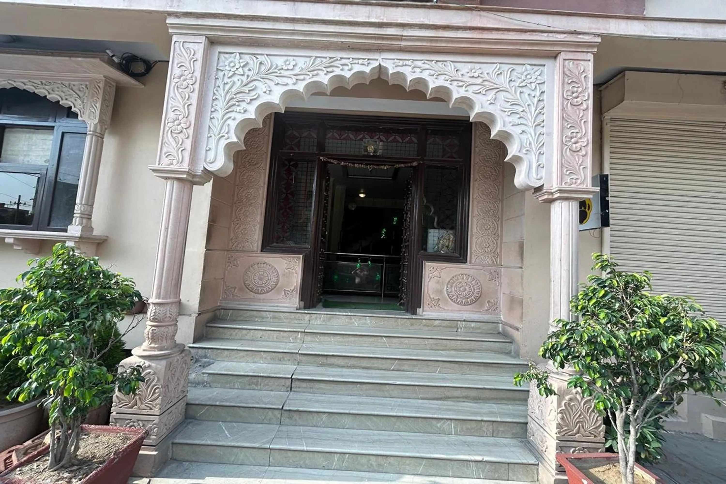 Property building in Gypsy Monkey