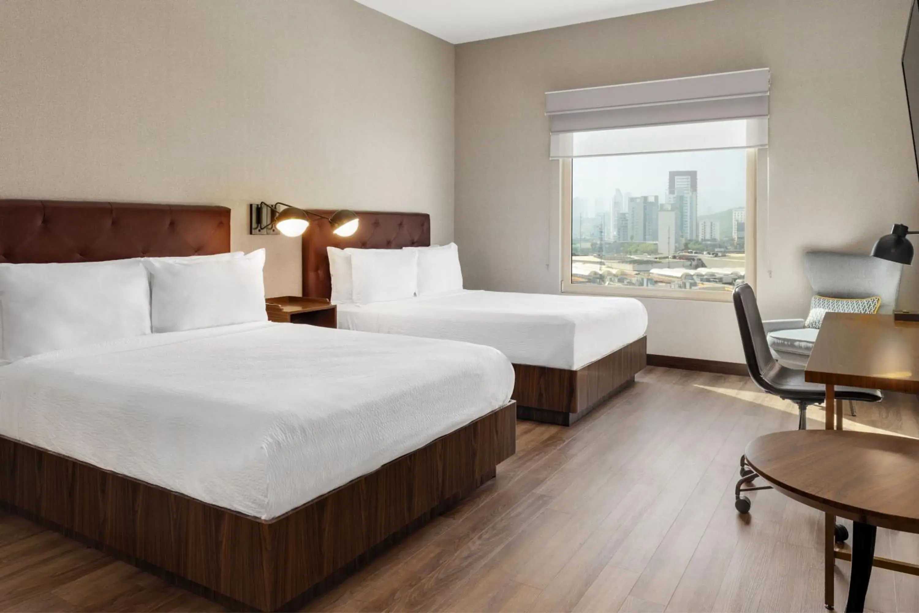 Premium Executive, Guest room, 2 Queen(s), City View in Four Points by Sheraton Galerias Monterrey Premium Executive, Guest room, 2 Queen(s), City View in Four Points by Sheraton Galerias Monterrey
