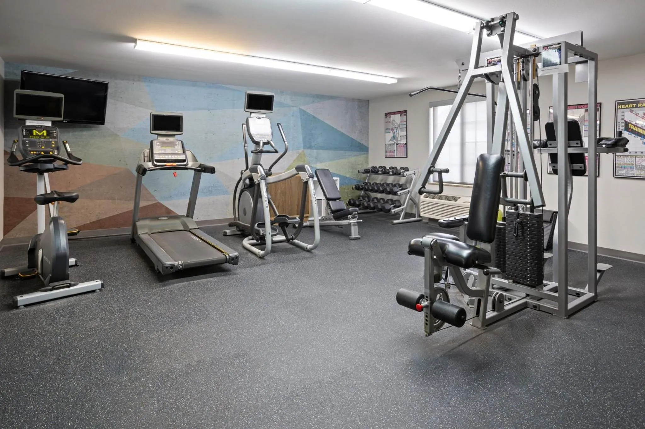 Fitness centre/facilities in Candlewood Suites Chambersburg by IHG