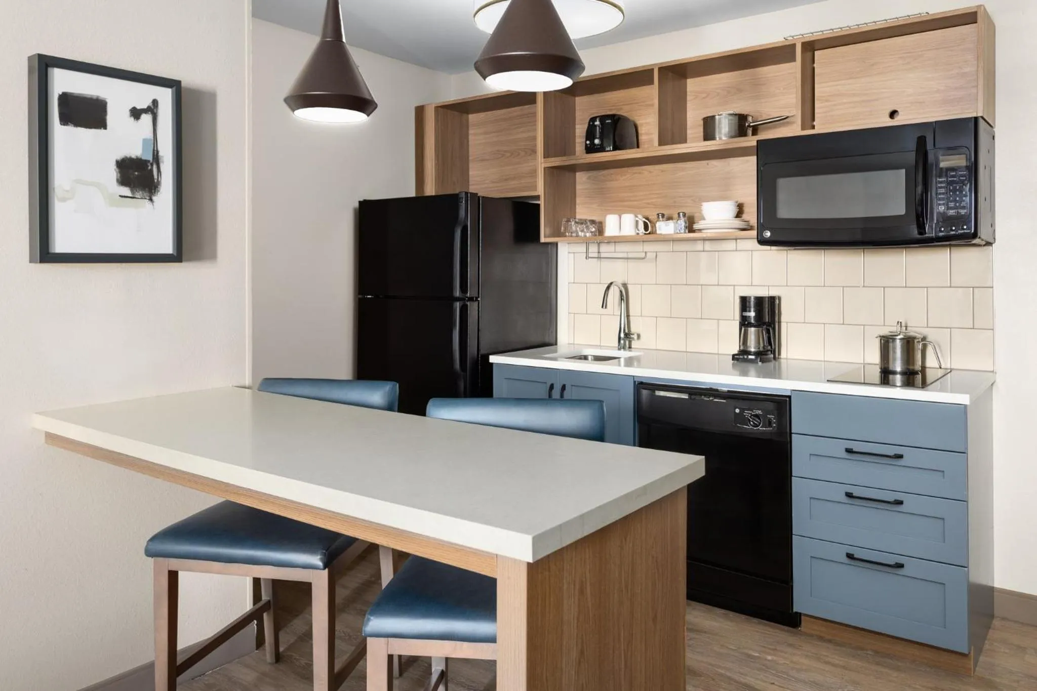 Photo of the whole room in Candlewood Suites Chambersburg by IHG