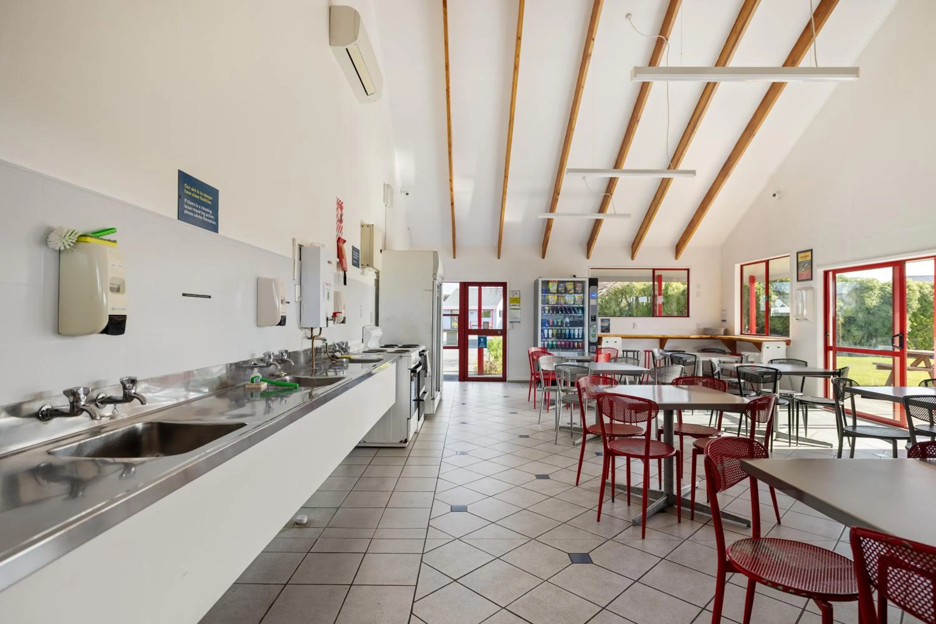 Communal kitchen in Kaikōura TOP 10 Holiday Park