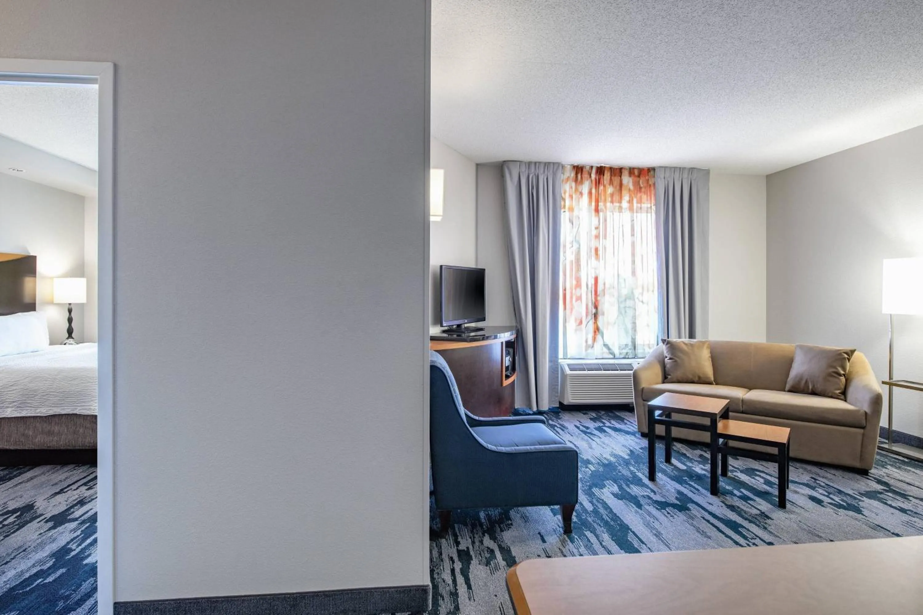 Bedroom, Bed in Fairfield Inn & Suites by Marriott Winnipeg