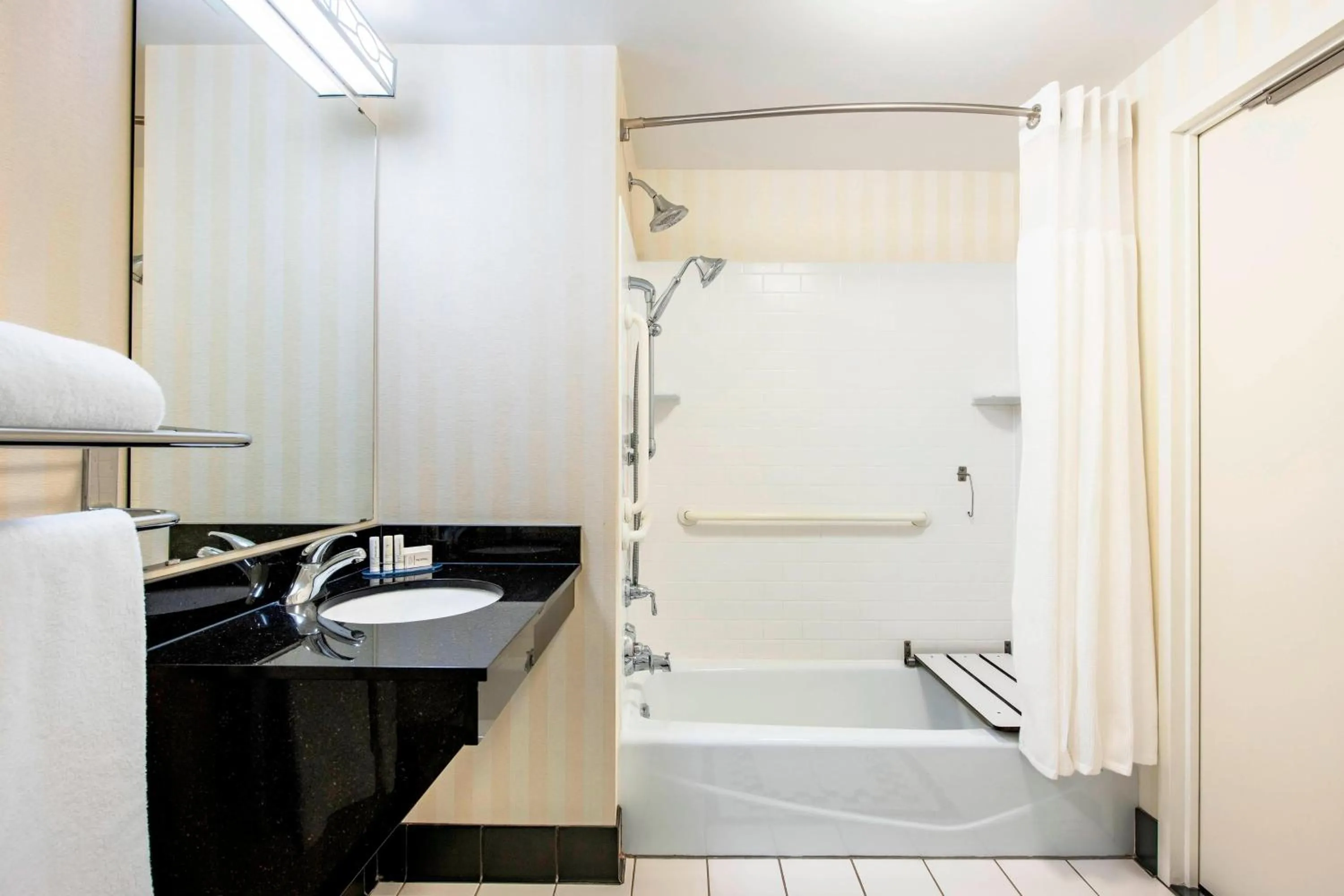Bathroom in Fairfield Inn & Suites by Marriott Winnipeg