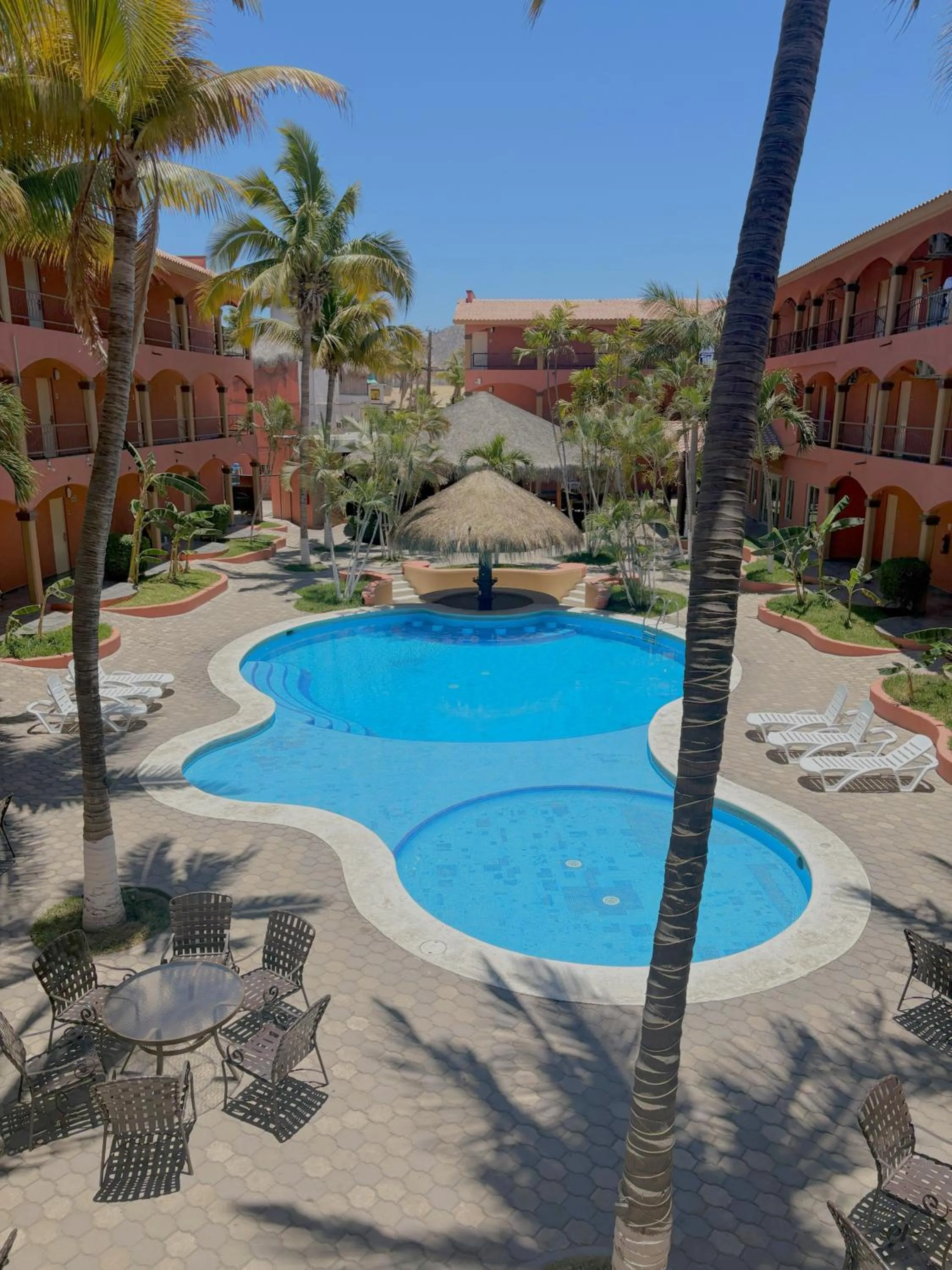 Pool view in Estancia Real Los Cabos