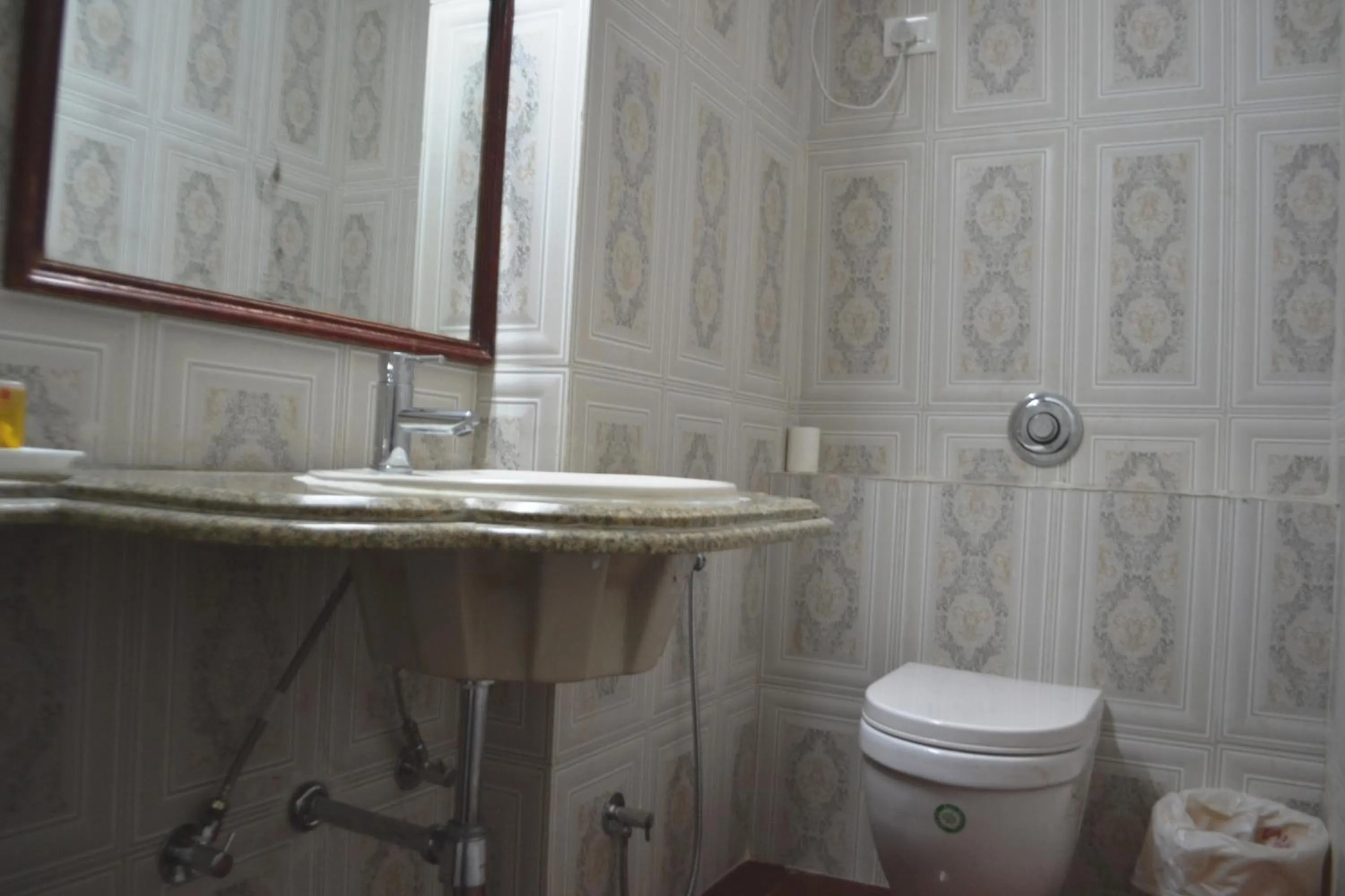 Bathroom in Chandra Inn