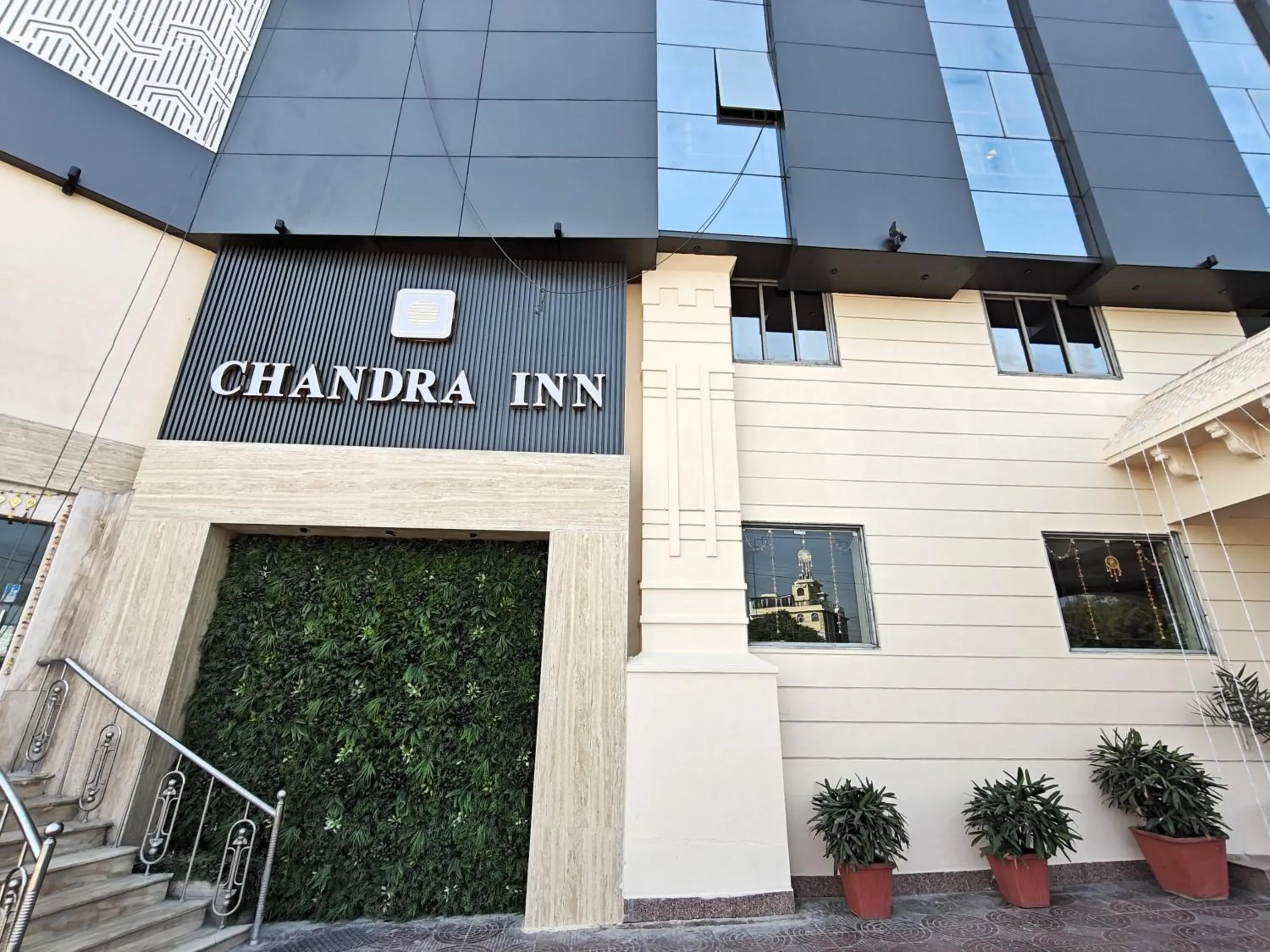 Chandra Inn Chandra Inn