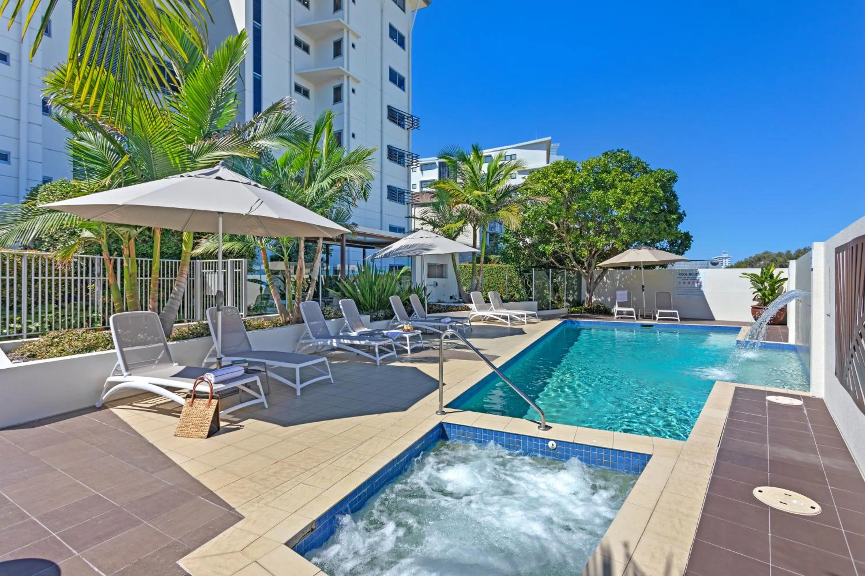Swimming pool in Coco Mooloolaba