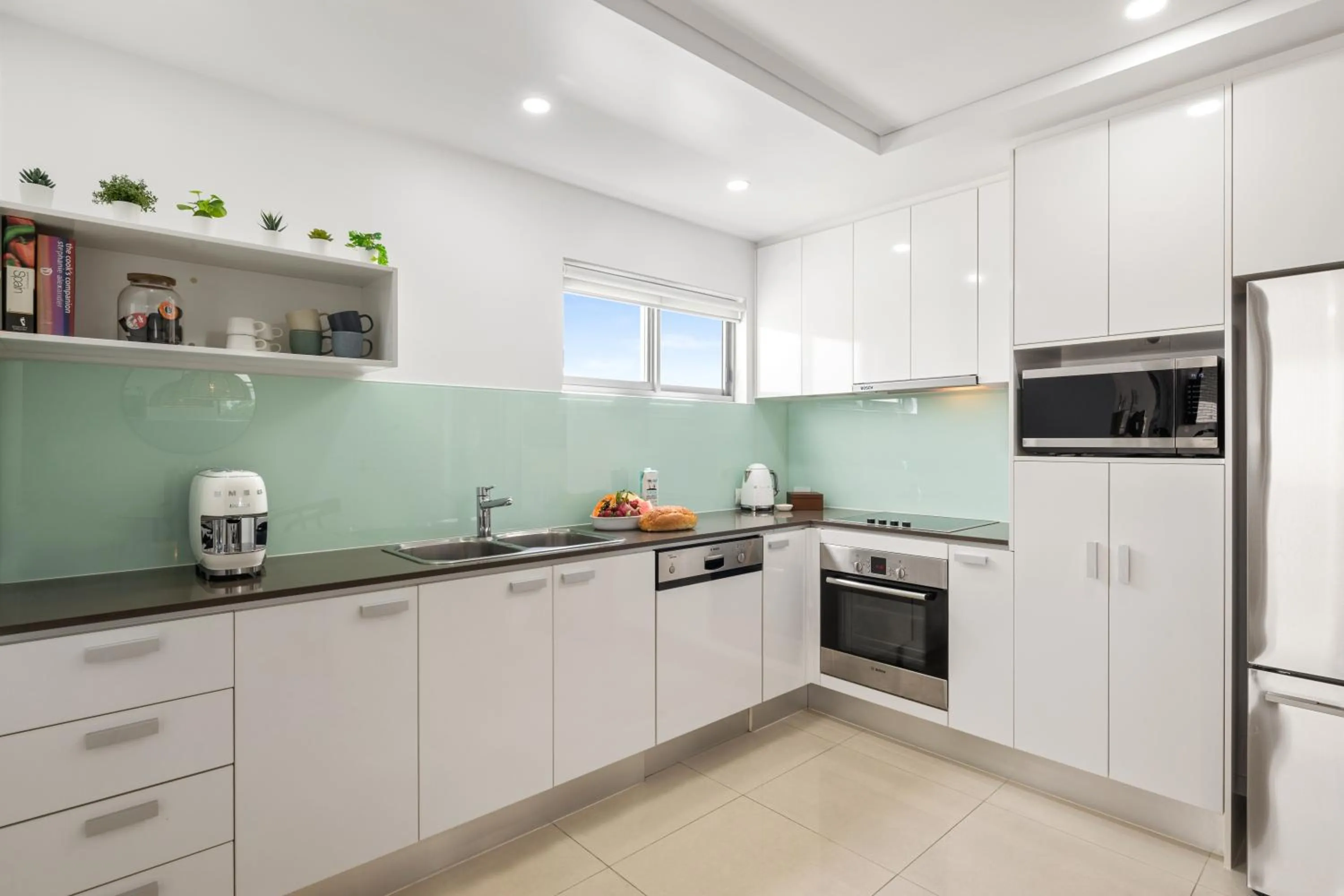 Kitchen or kitchenette in Coco Mooloolaba