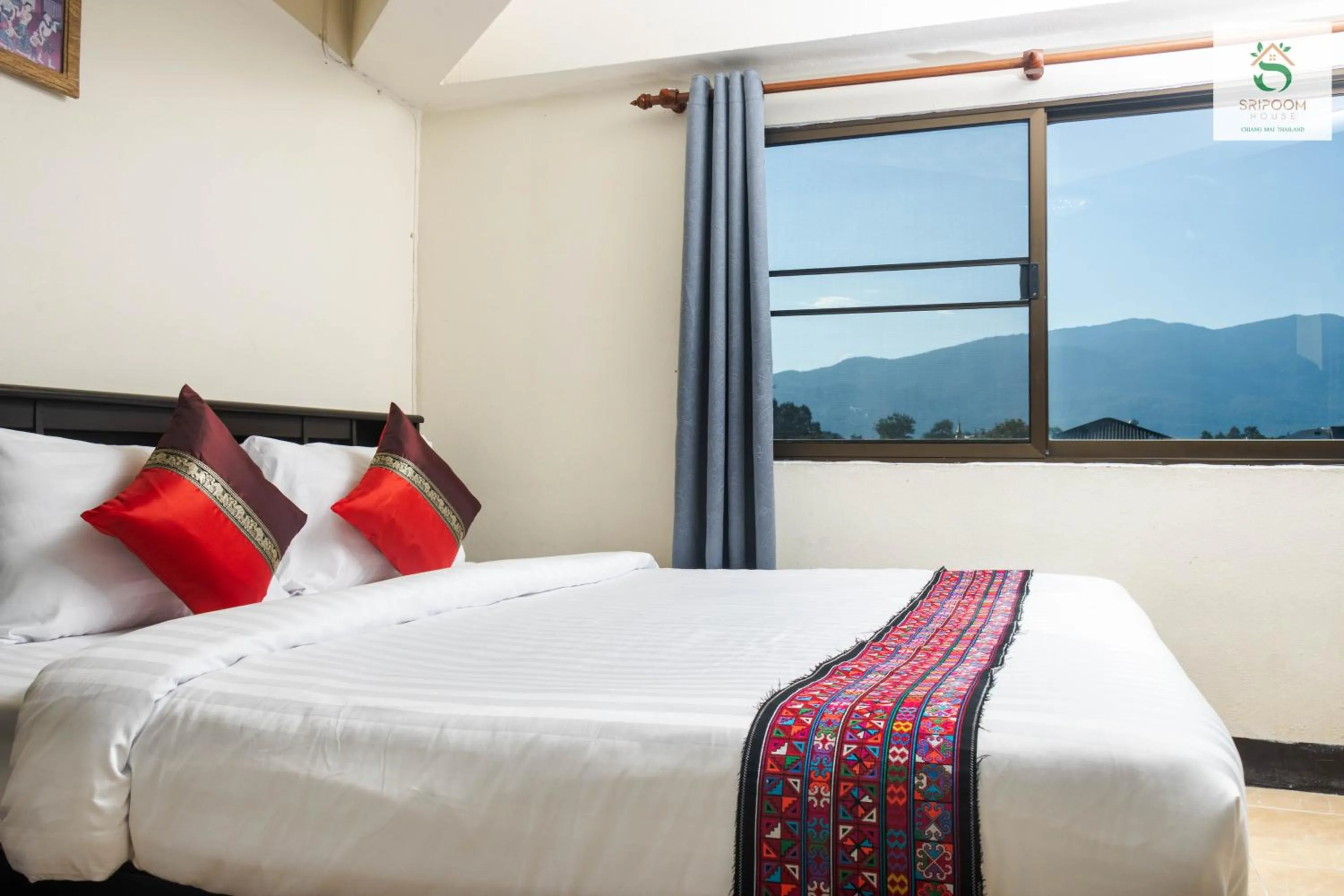 View (from property/room), Bed in Sripoom House 1