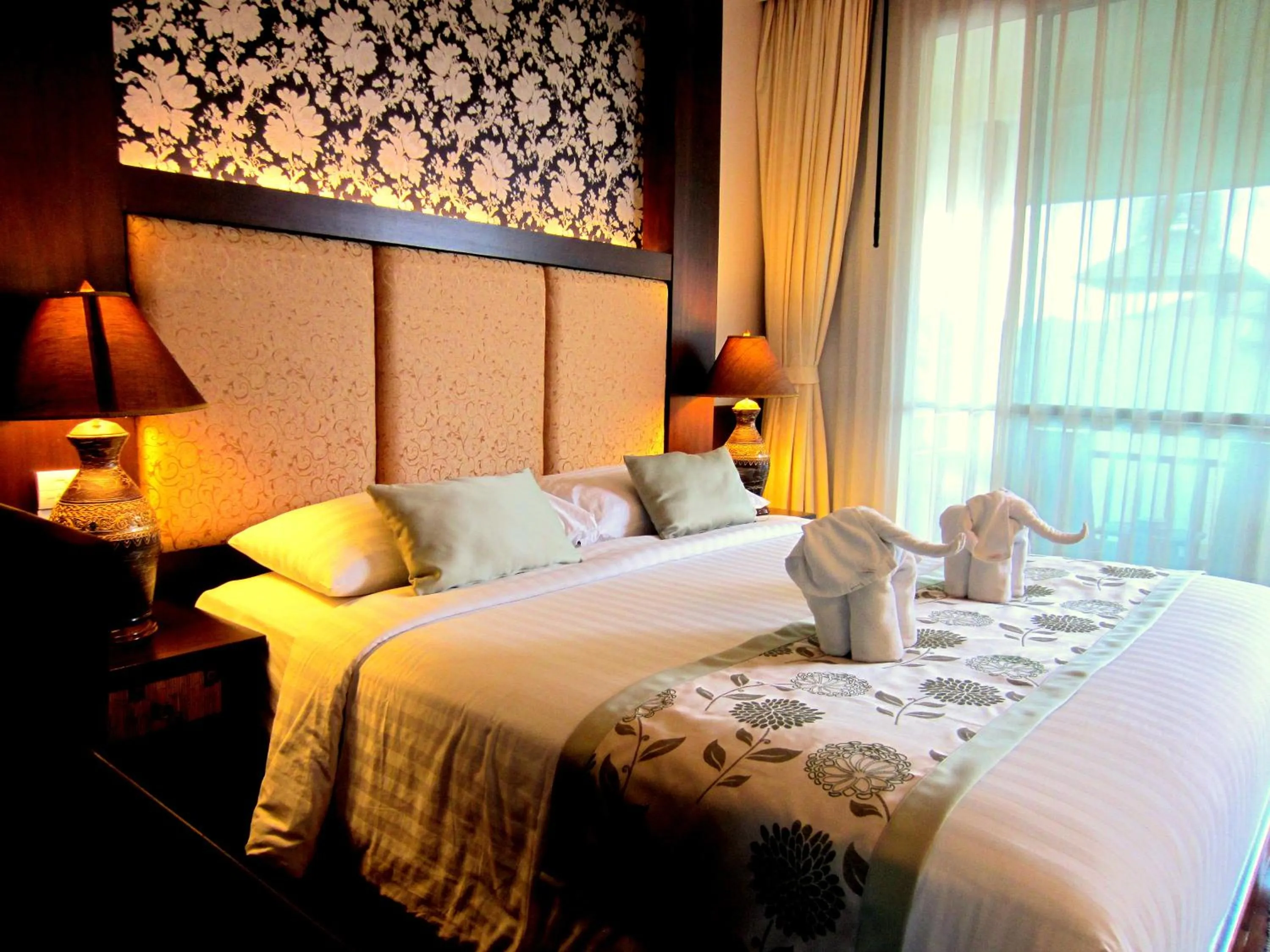 Bed in Mountain Creek Wellness Resort Chiangmai