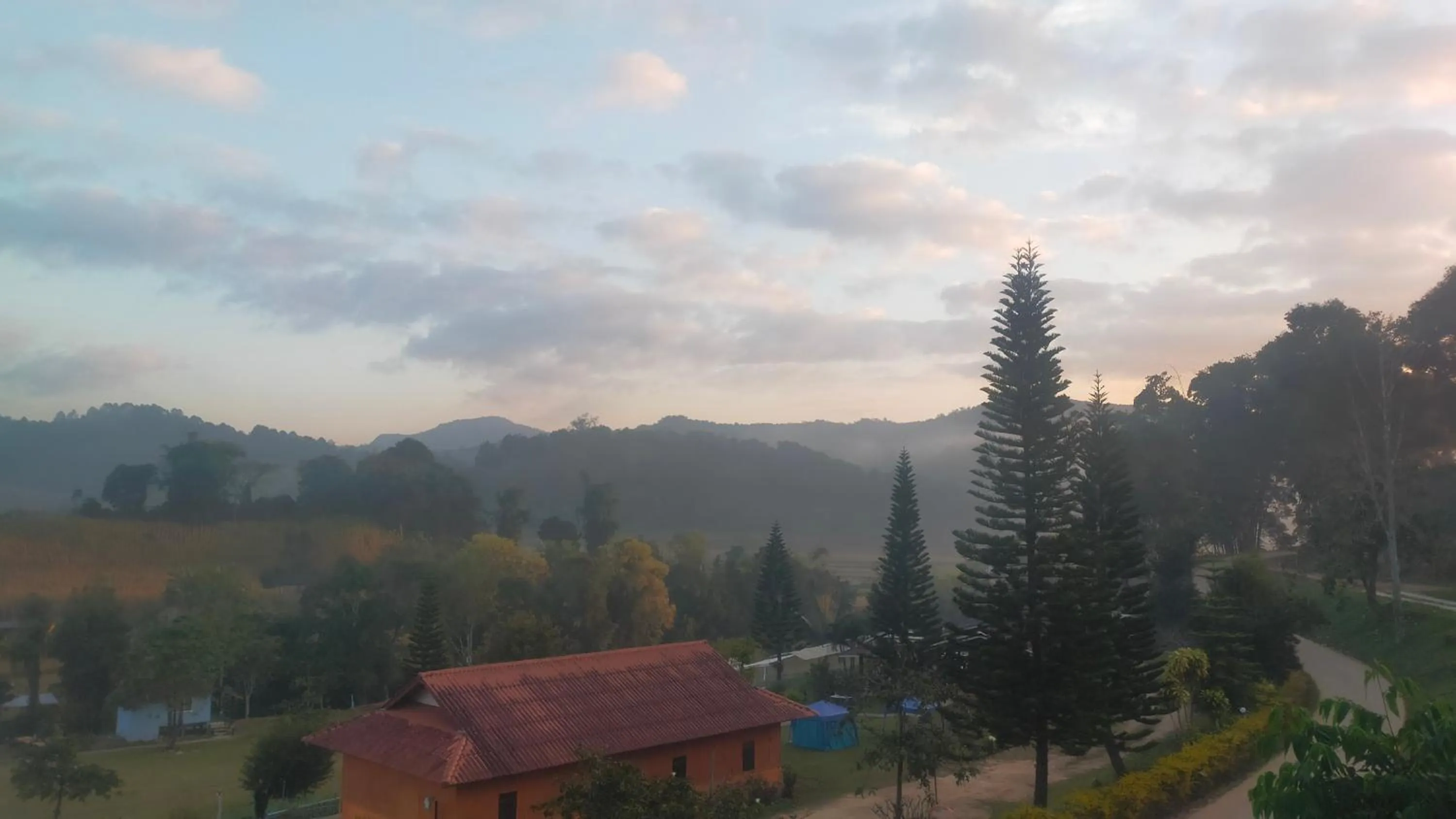 Mong Homestay Resort