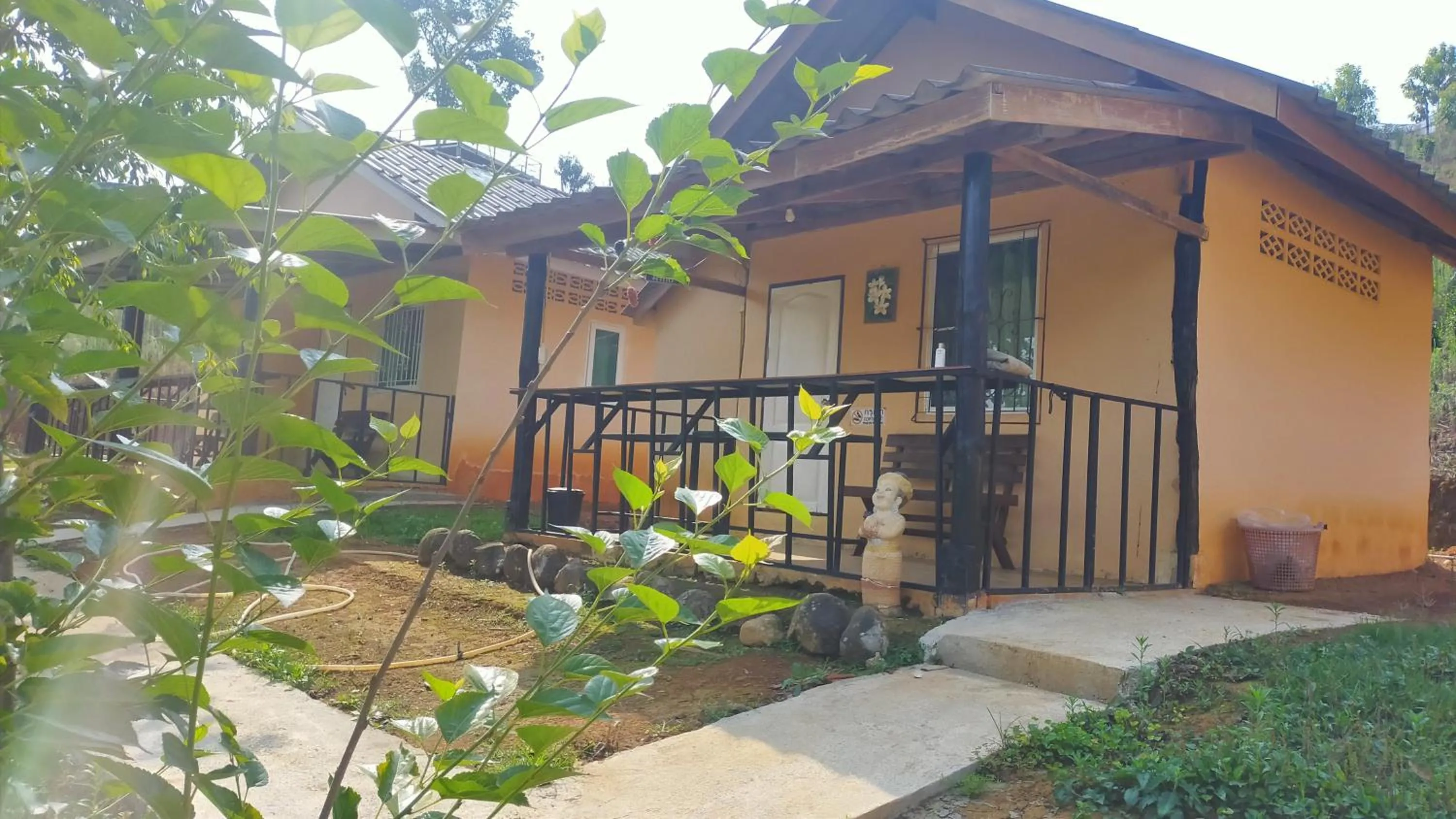 Mong Homestay Resort
