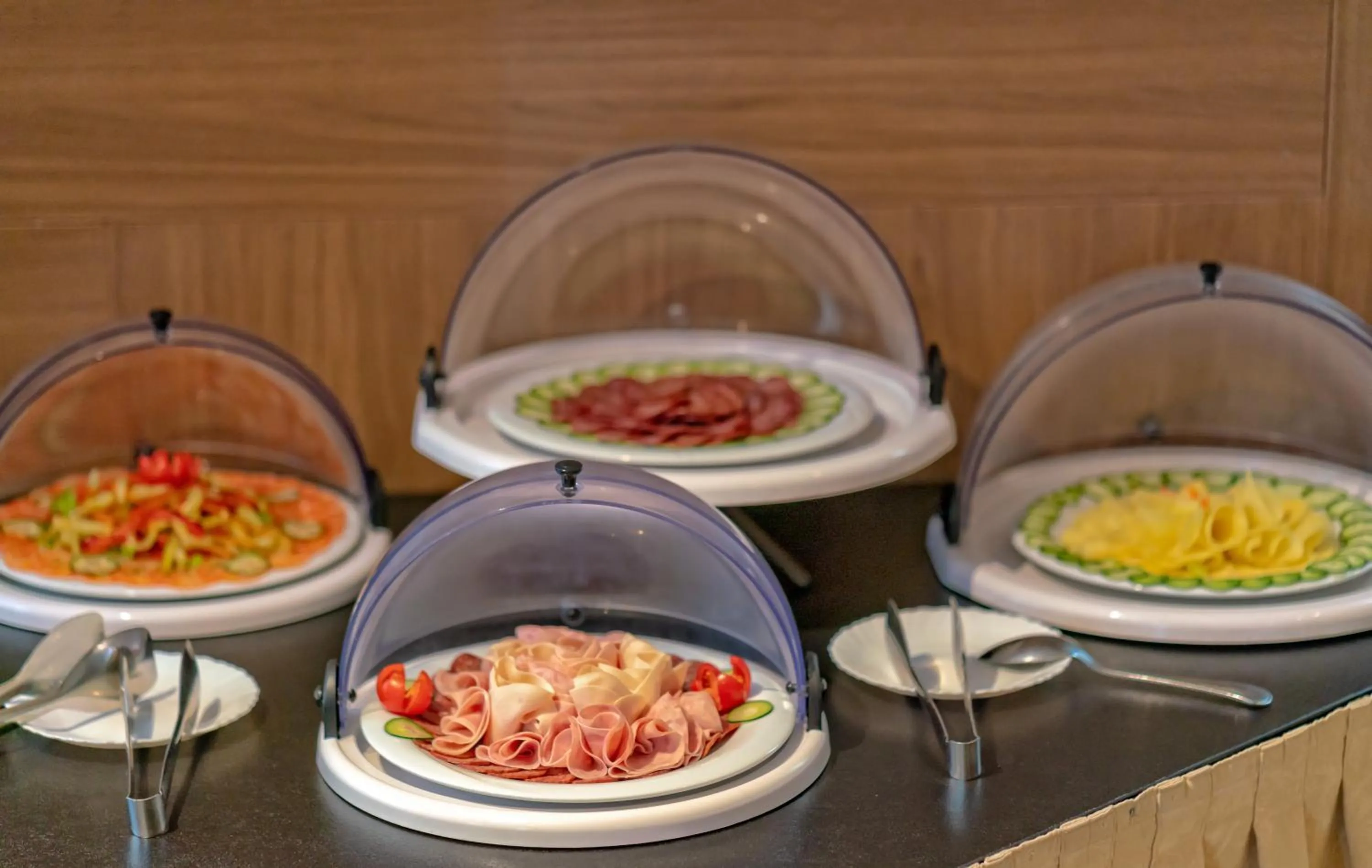 Food and drinks in Hotel Koncept Residence