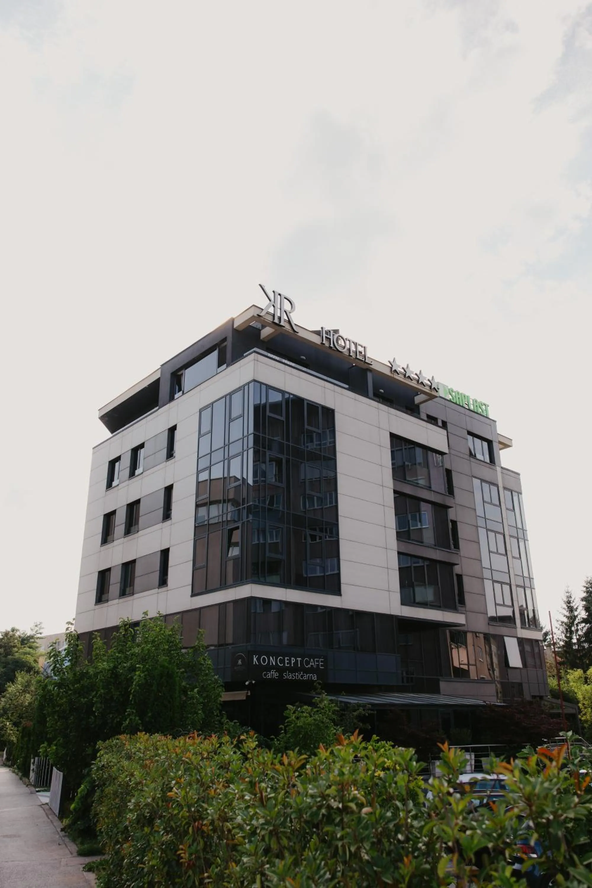 Hotel Koncept Residence