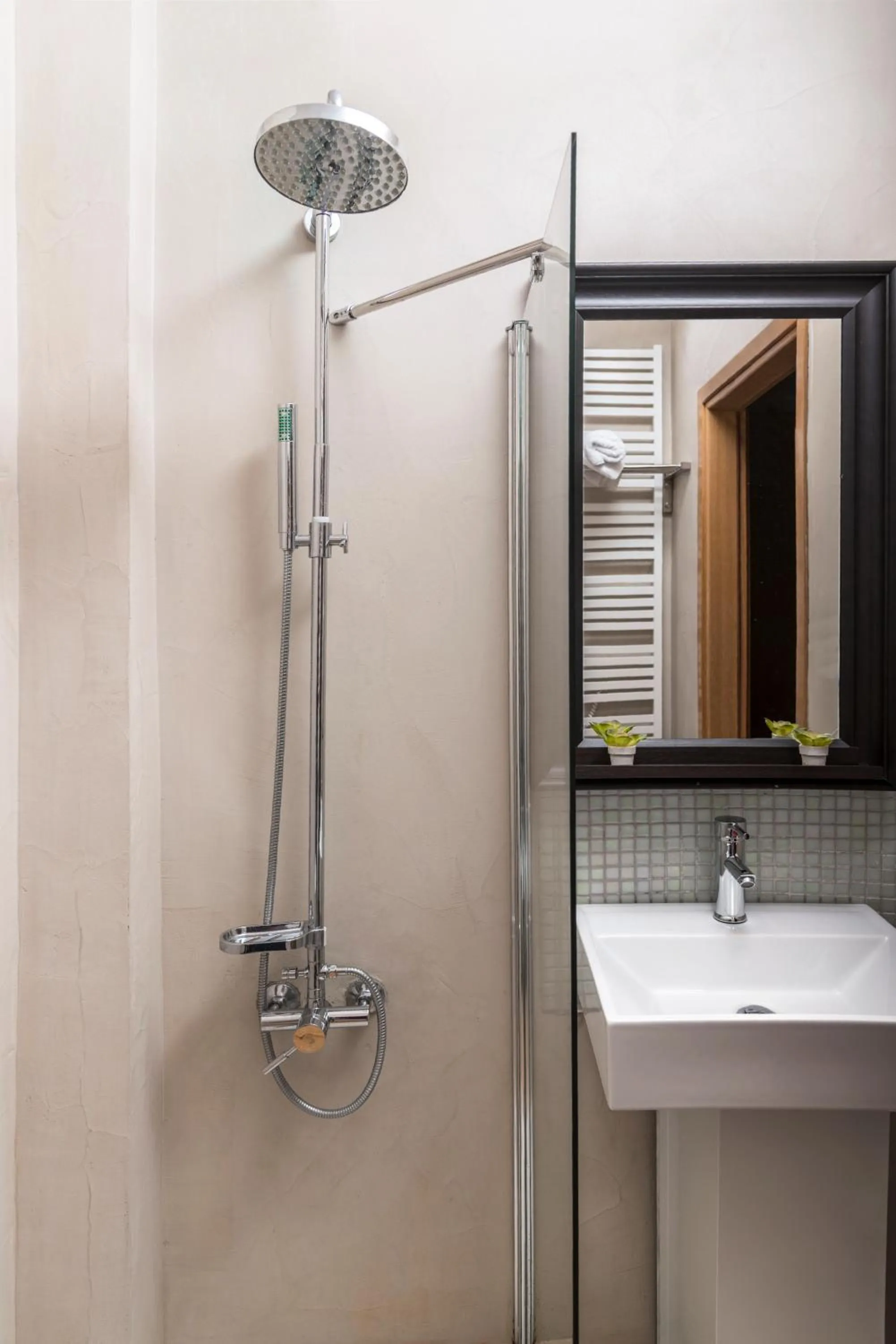 Shower in Forest Suites Boutique Hotel