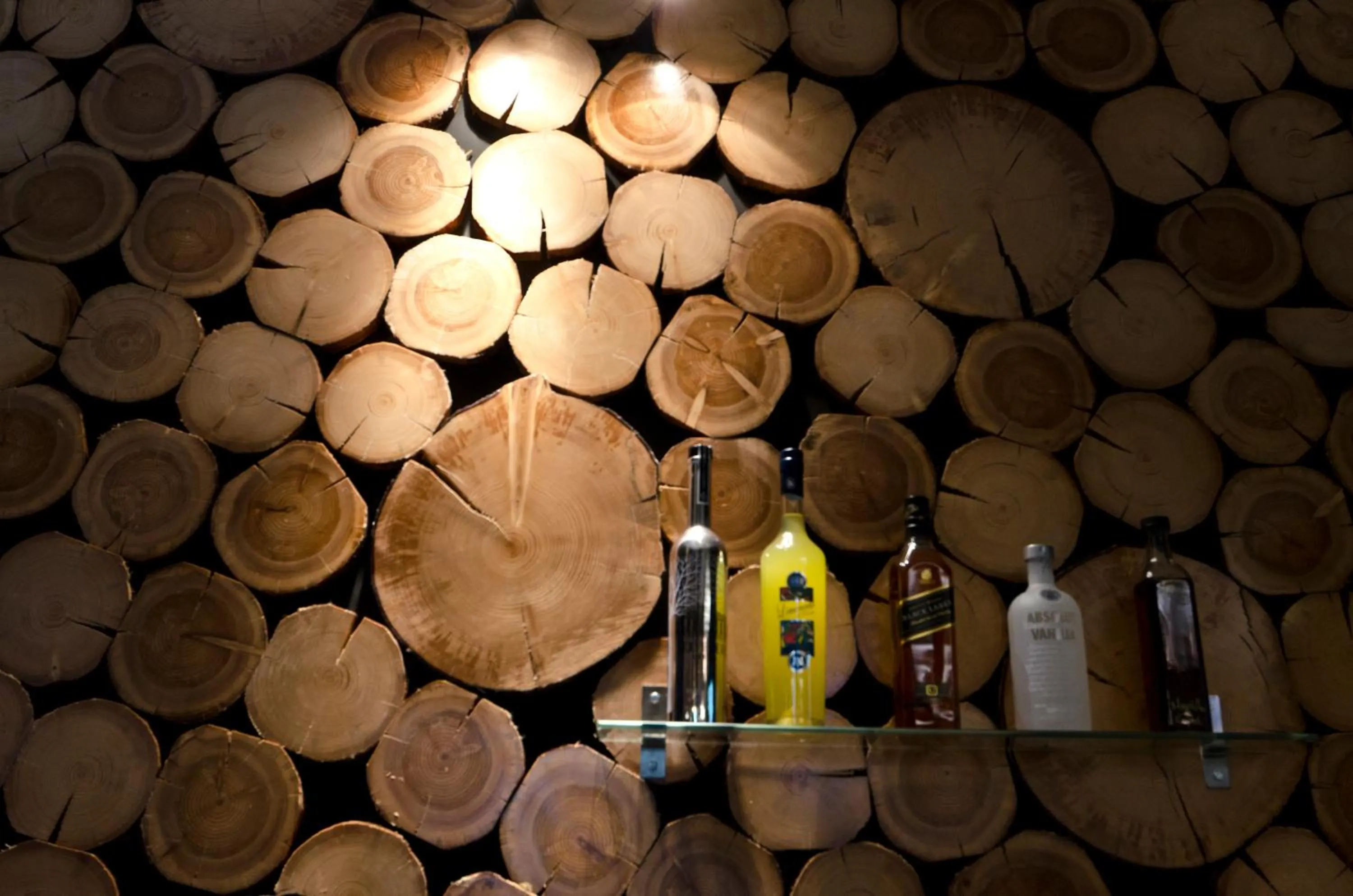 Lounge or bar in Forest Suites Boutique Hotel