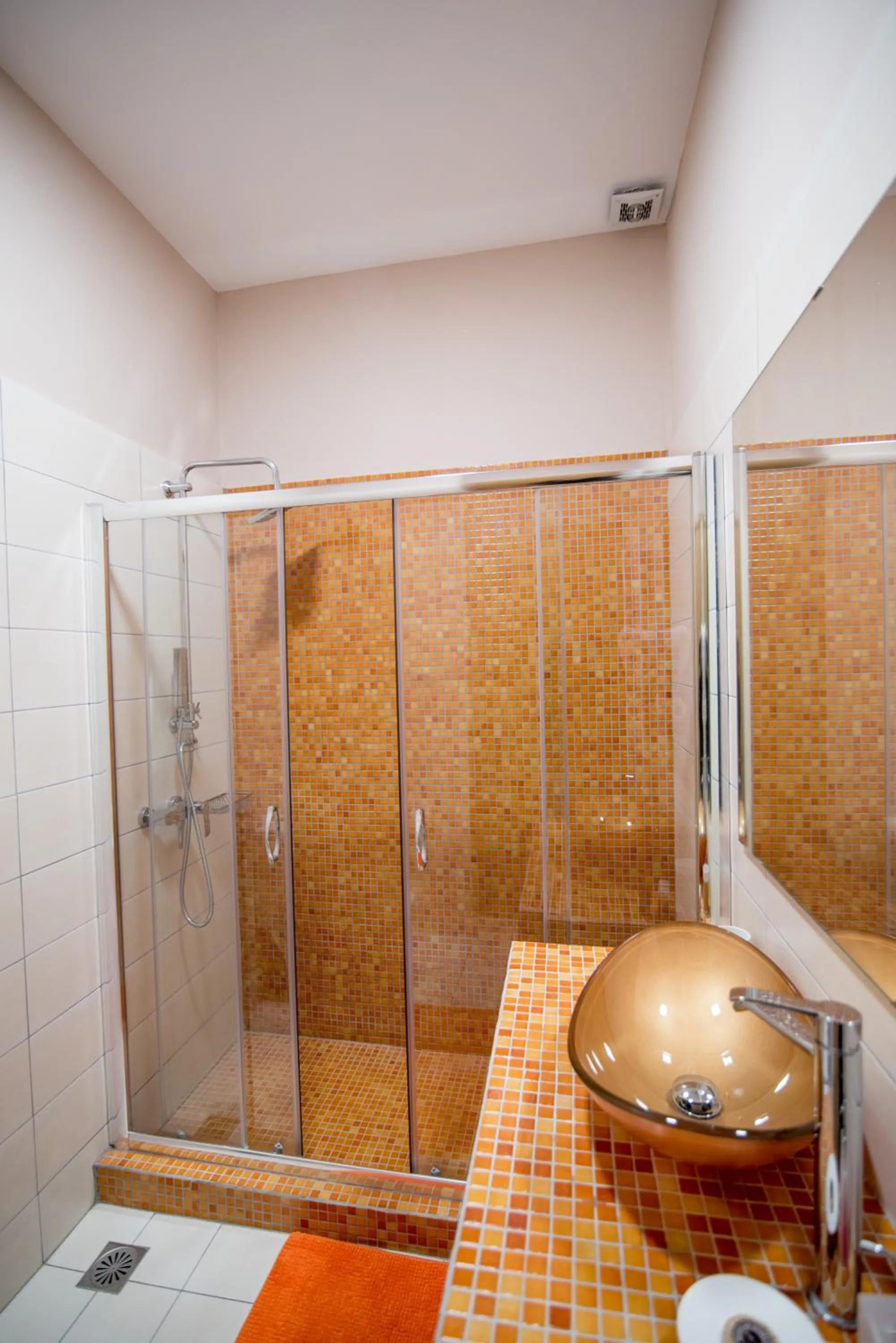 Bathroom in Forest Suites Boutique Hotel