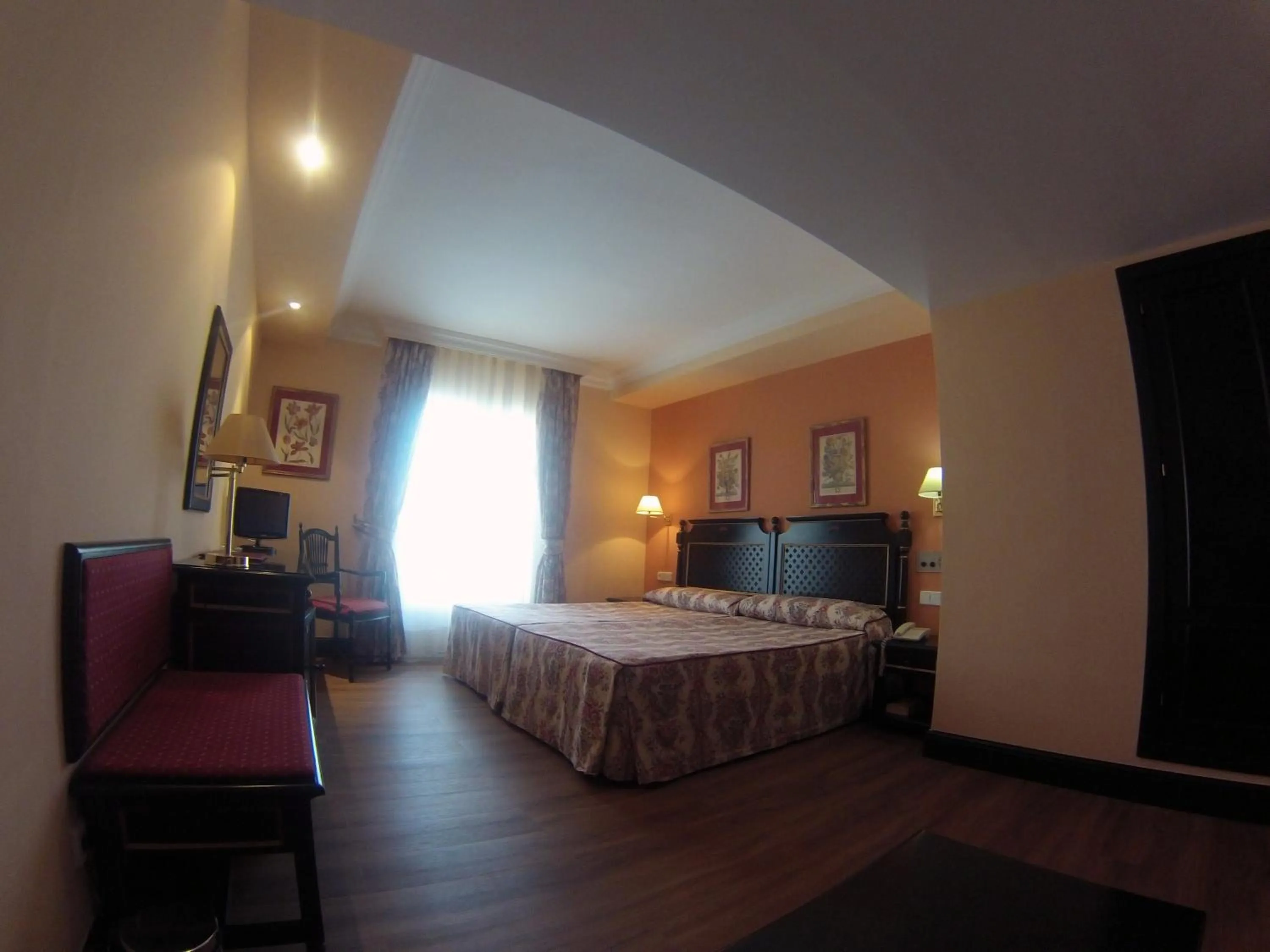 Photo of the whole room, Bed in Hotel Cristina