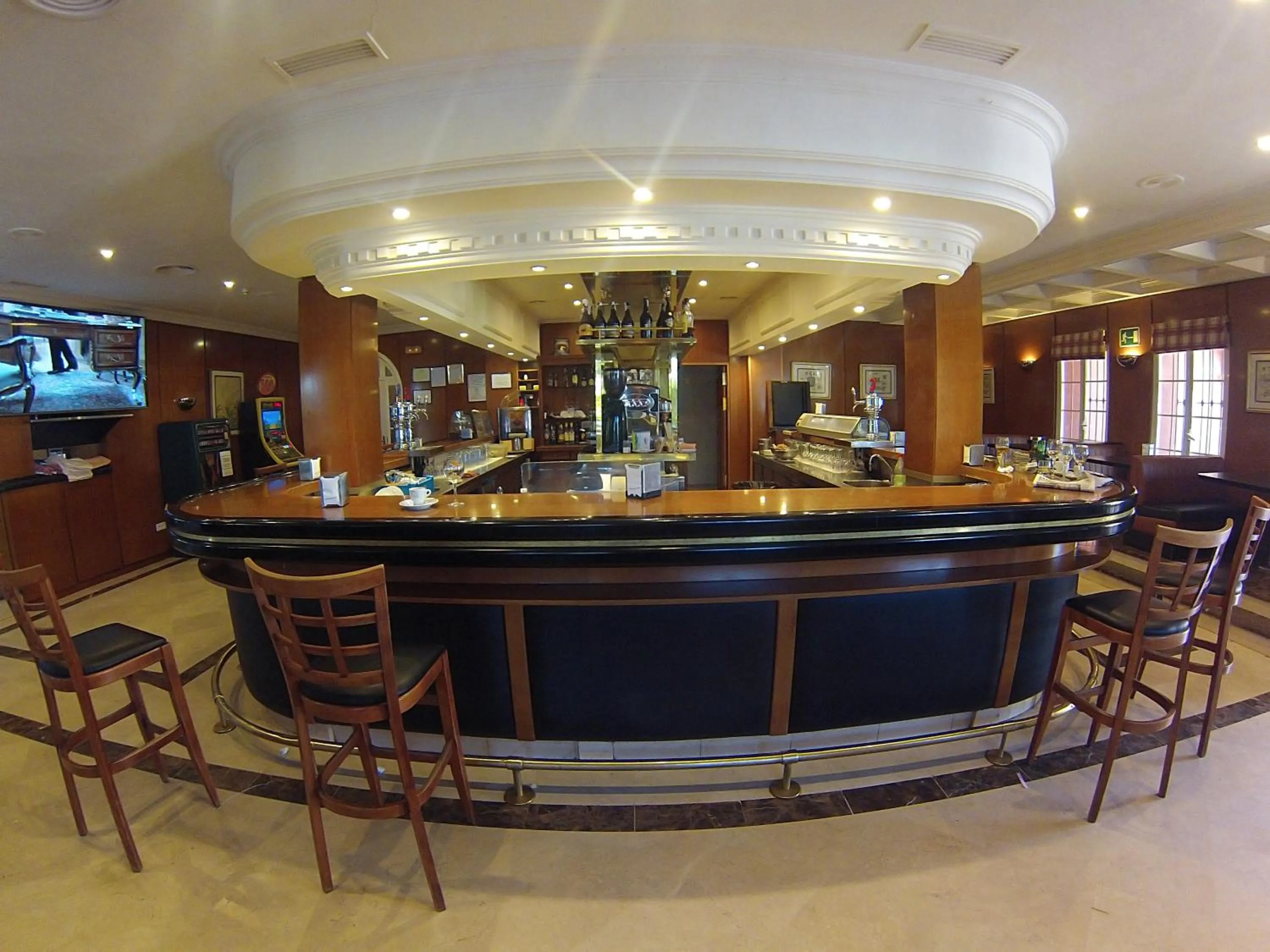 Lounge or bar in Hotel Cristina