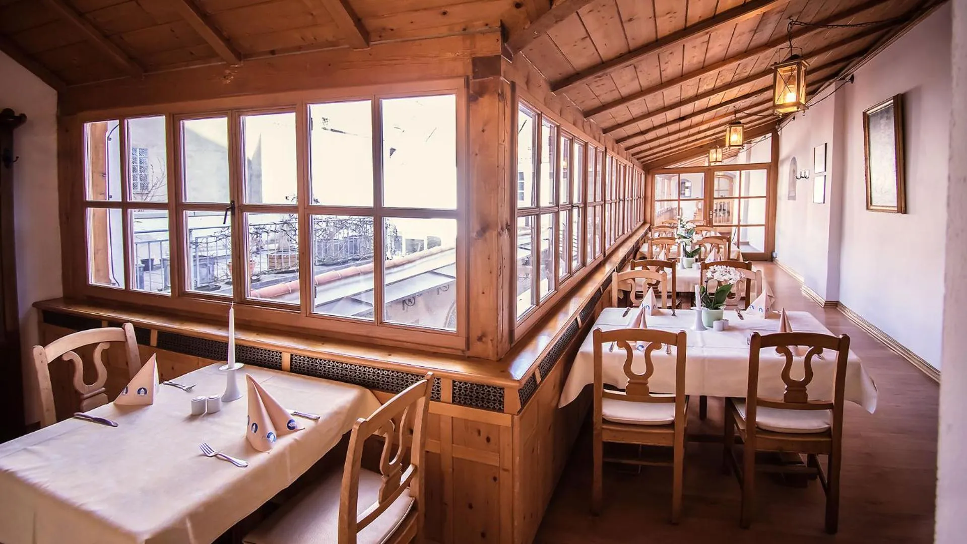 Restaurant/places to eat in Altstadthotel Bräuwirt