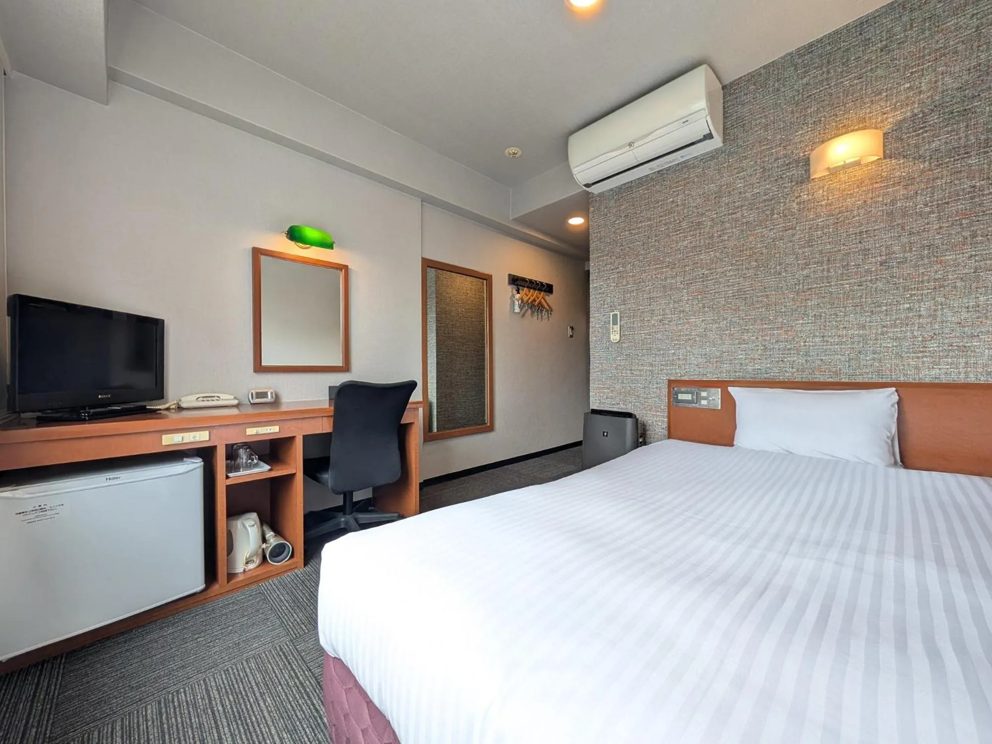 Photo of the whole room, Bed in GR Hotel Ginzadori