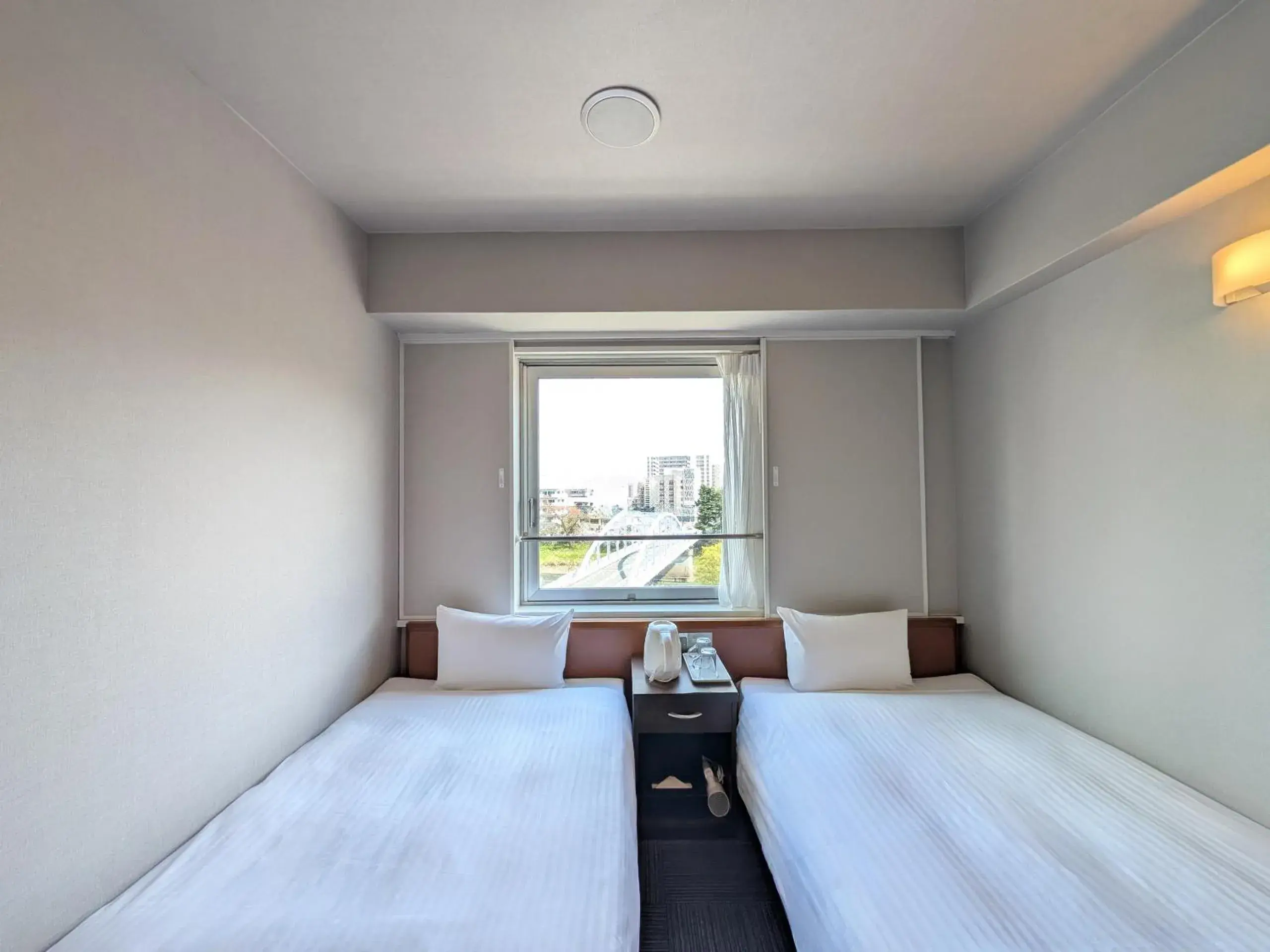 Twin Room - single occupancy - Non-Smoking in GR Hotel Ginzadori Twin Room - single occupancy - Non-Smoking in GR Hotel Ginzadori