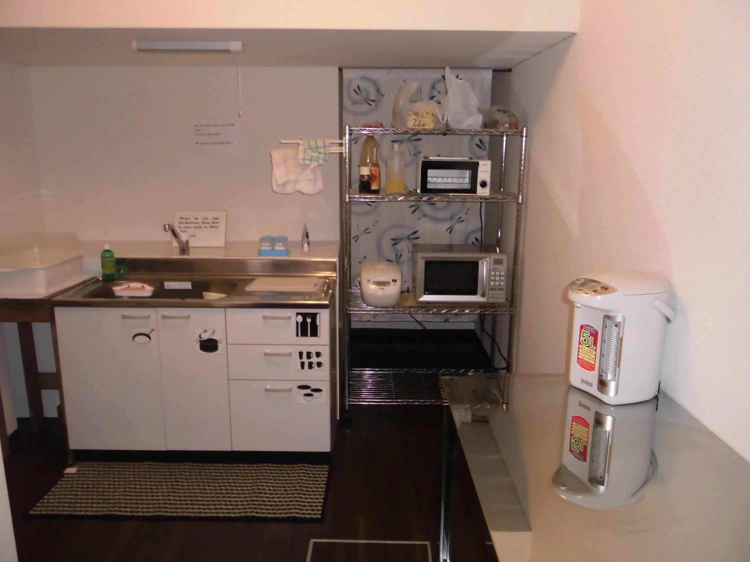 Kitchen or kitchenette in Business Hotel Taiyo