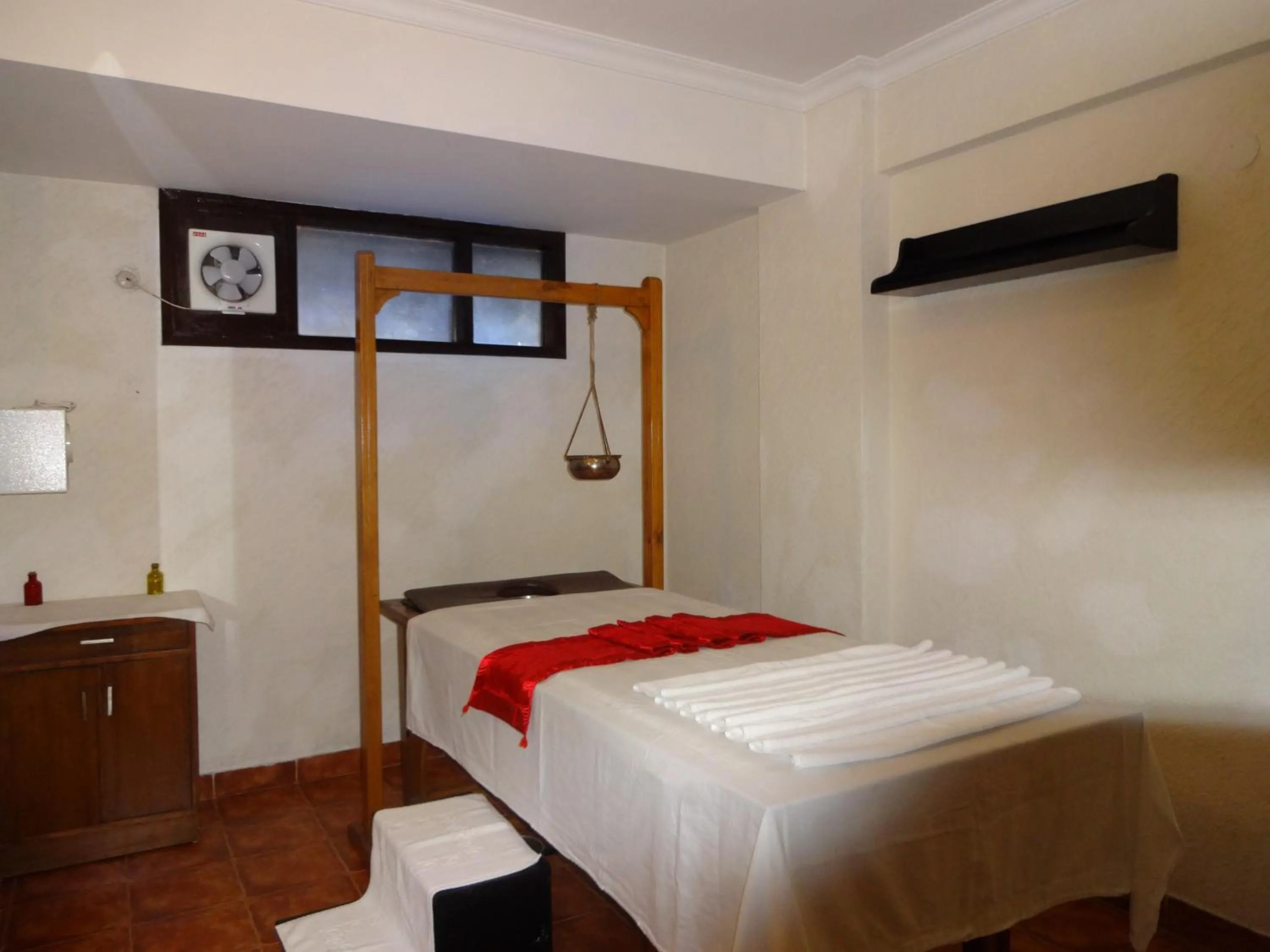Spa and wellness centre/facilities, Bed in Hotel Combermere