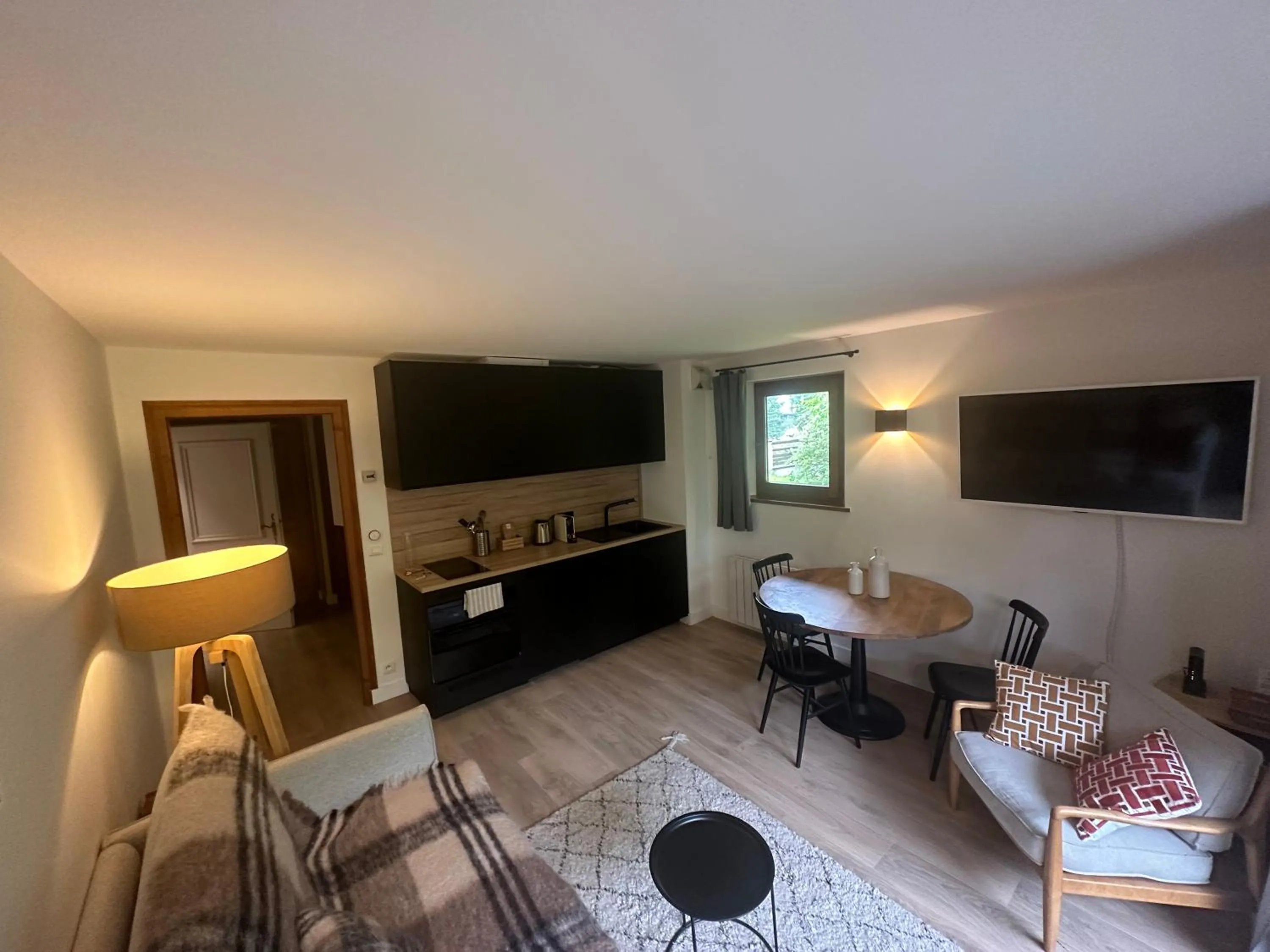 TV and multimedia in La Résidence de L'Ours