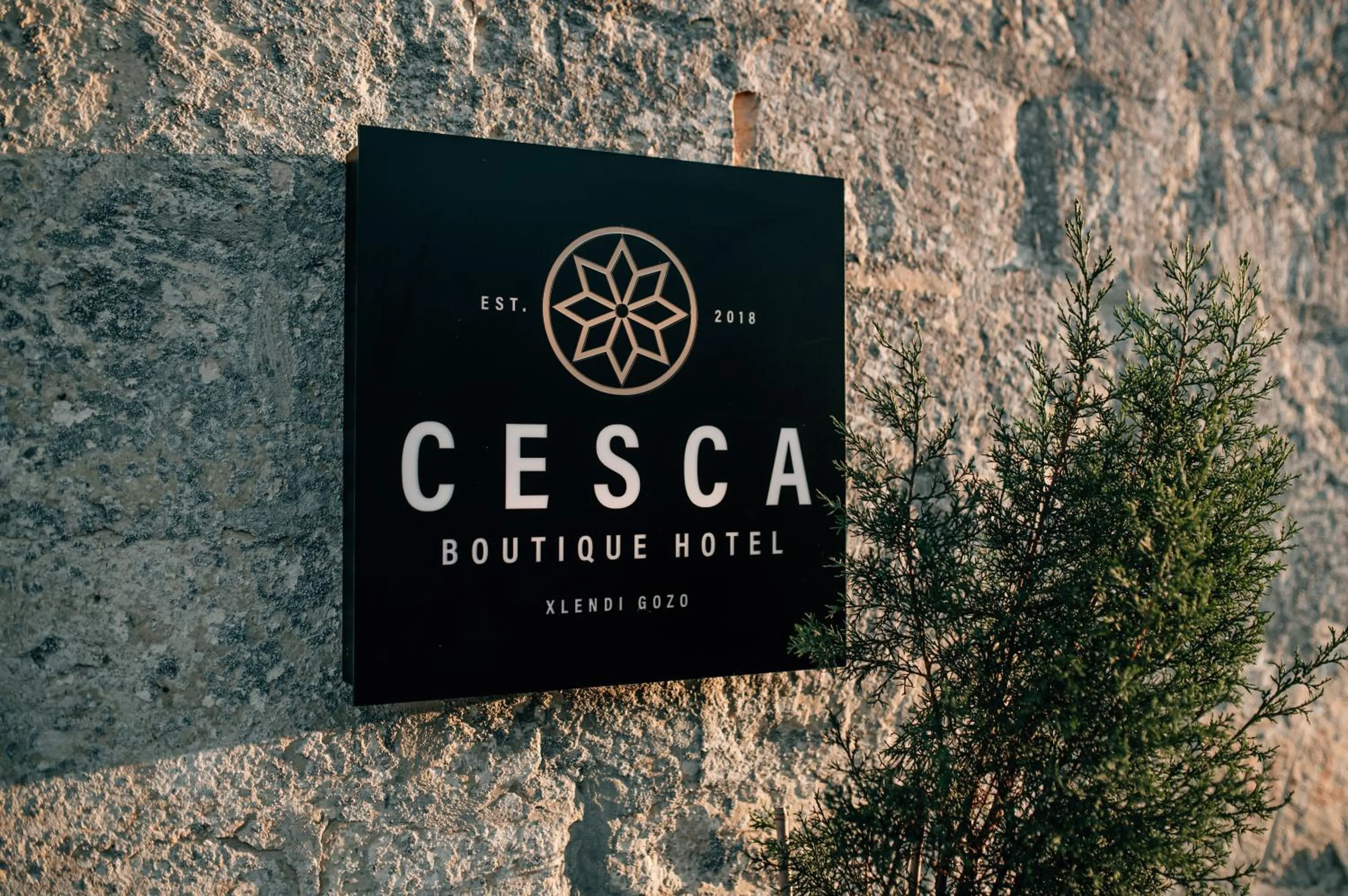 Property building in Cesca's Boutique Hotel