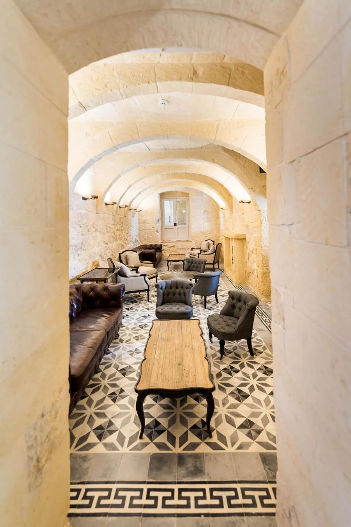 Lounge or bar in Cesca's Boutique Hotel