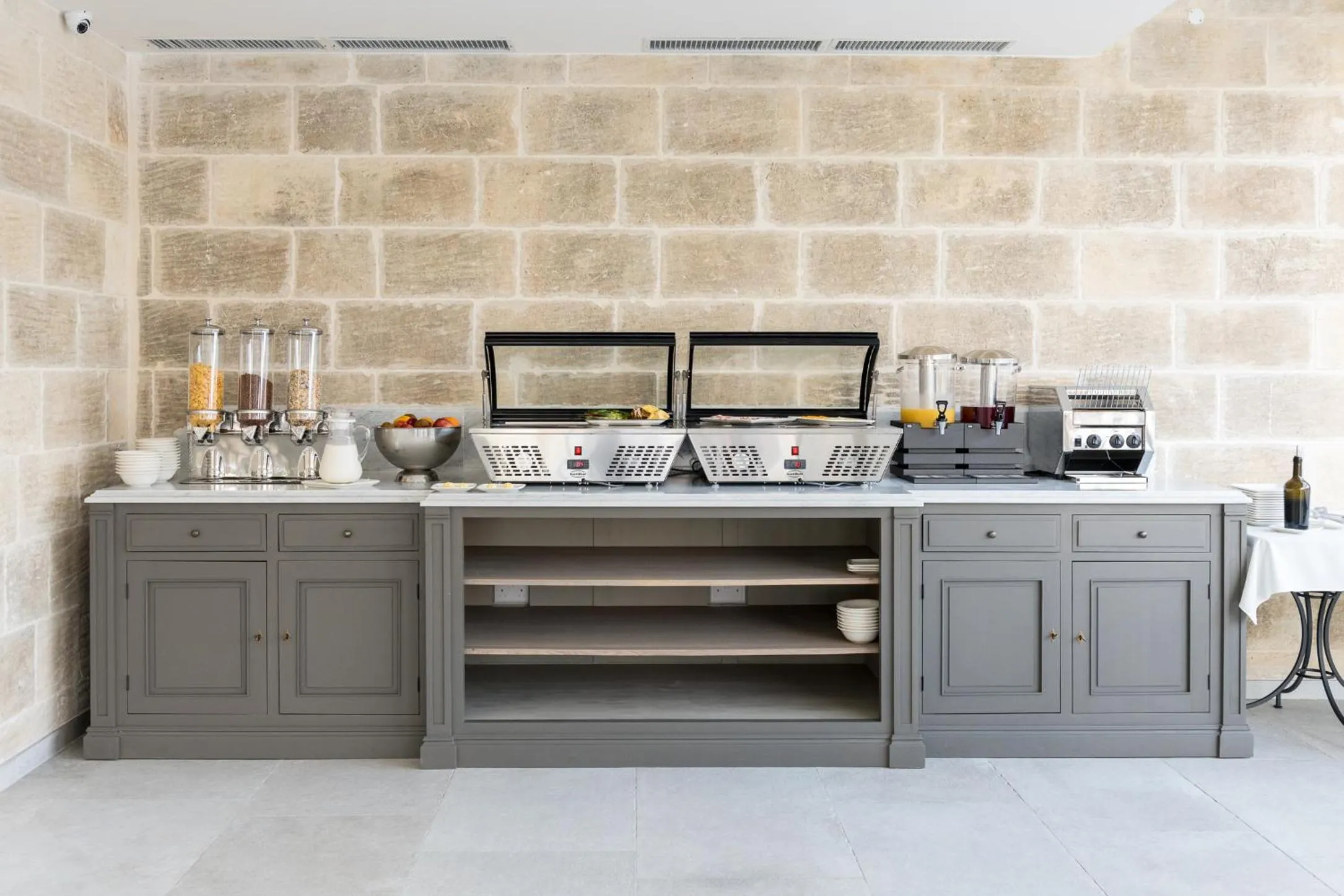 Day in Cesca's Boutique Hotel