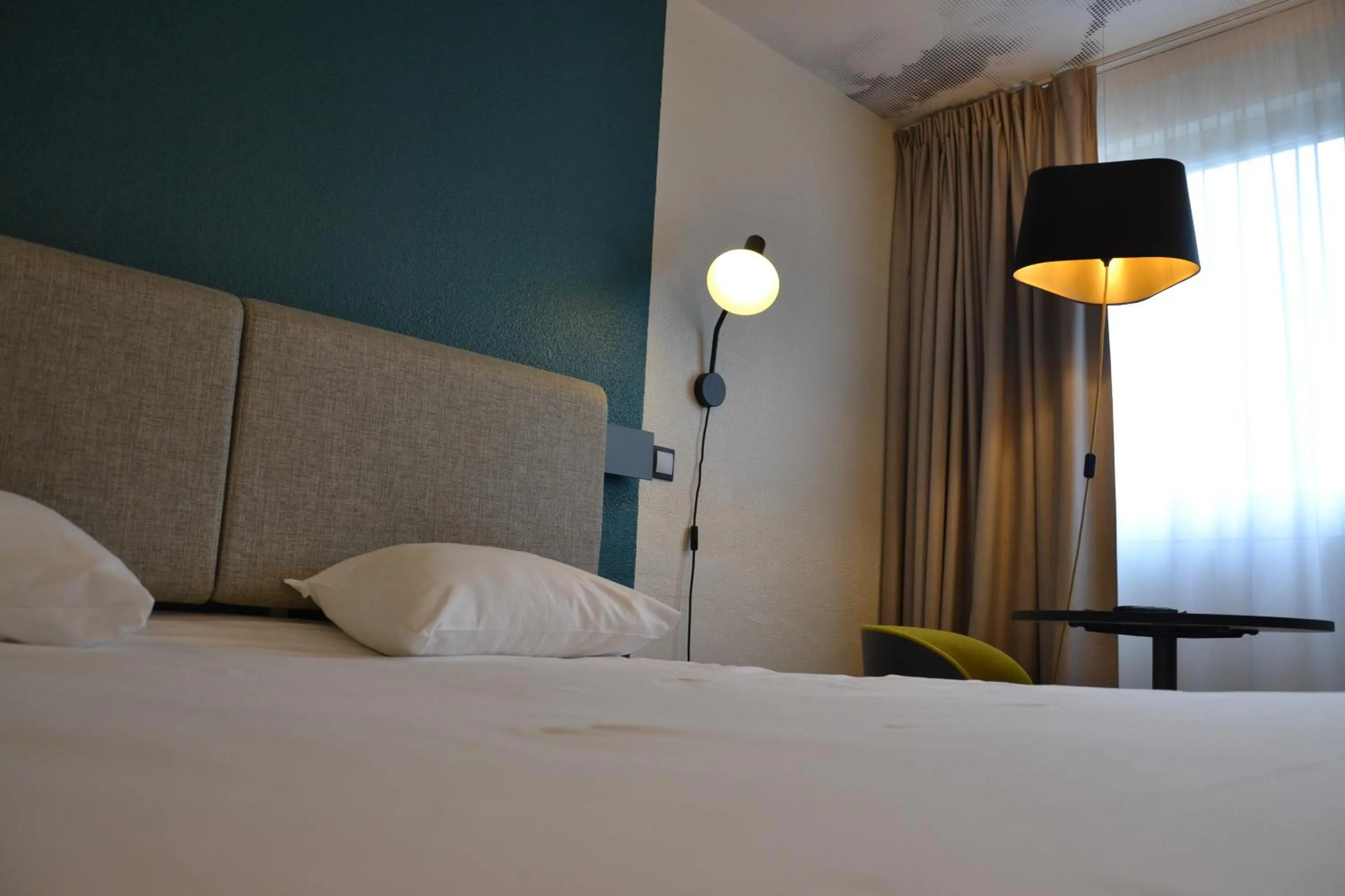 Bed in ibis Chambery