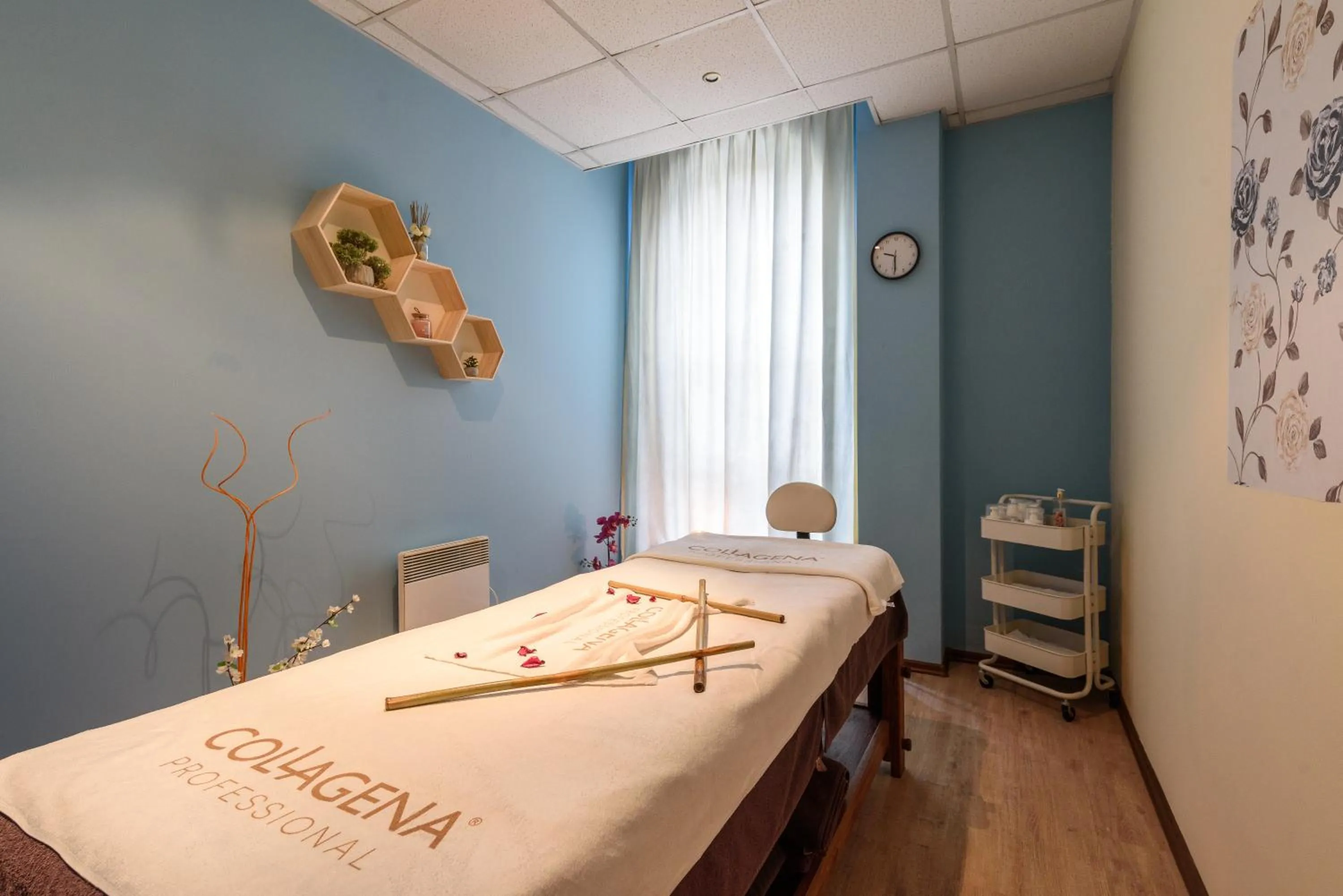 Spa and wellness centre/facilities in Grand Royale Apartment Complex & Spa