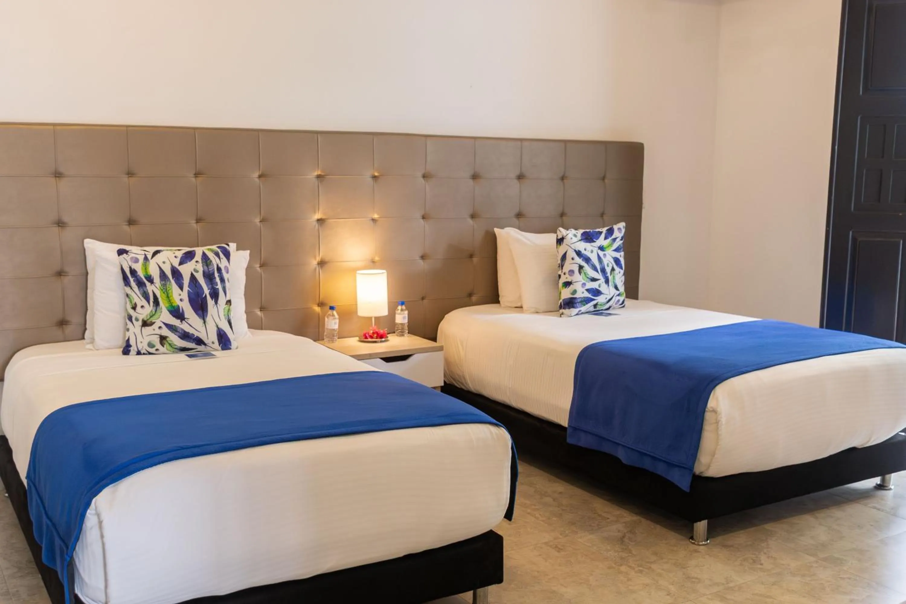 Bedroom, Bed in La Herencia Hotel